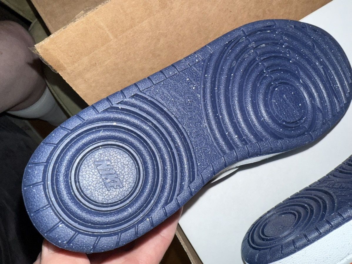 Nike Nike Court Borough Low! NEW! GS 5y Midnight Navy/Team Orange Size US 5 / EU 37 - 16 Thumbnail