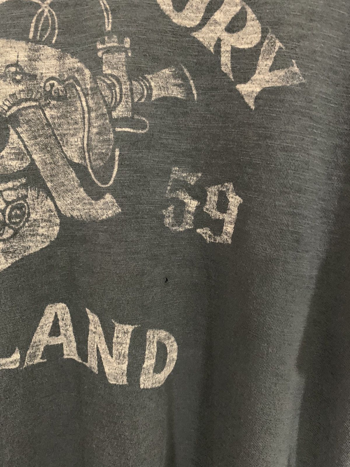 Band Tees Vintage Johnson Motors Distressed Tee Size US S / EU 44-46 / 1 - 7 Thumbnail