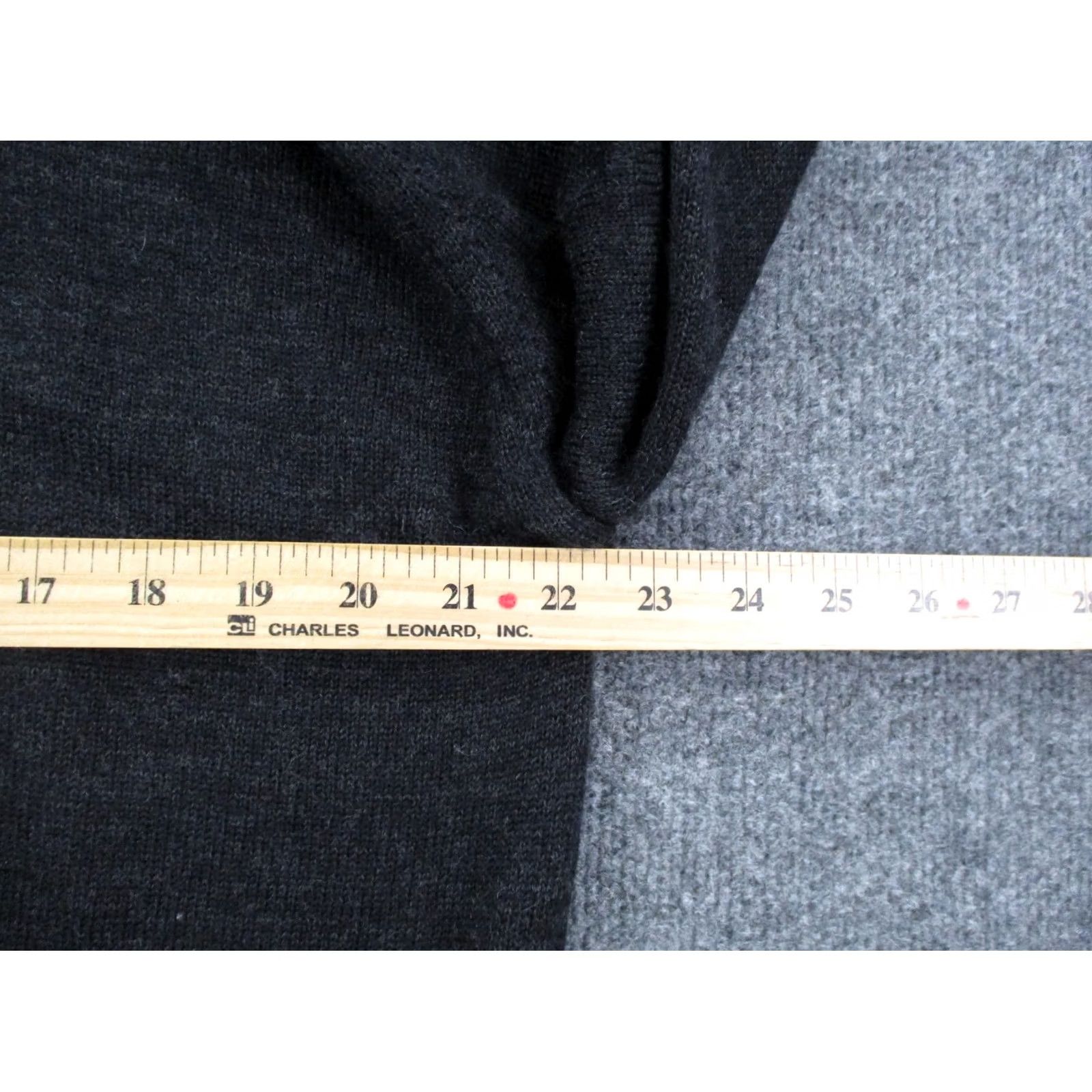 Brooks Brothers Brooks Brothers Sweatshirt? No, Sweater Mens M Black Wool Henley Jumper Pullover Fashion Pullover Sweater Mens Brooks Brothers Size US M / EU 48-50 / 2 - 5 Thumbnail