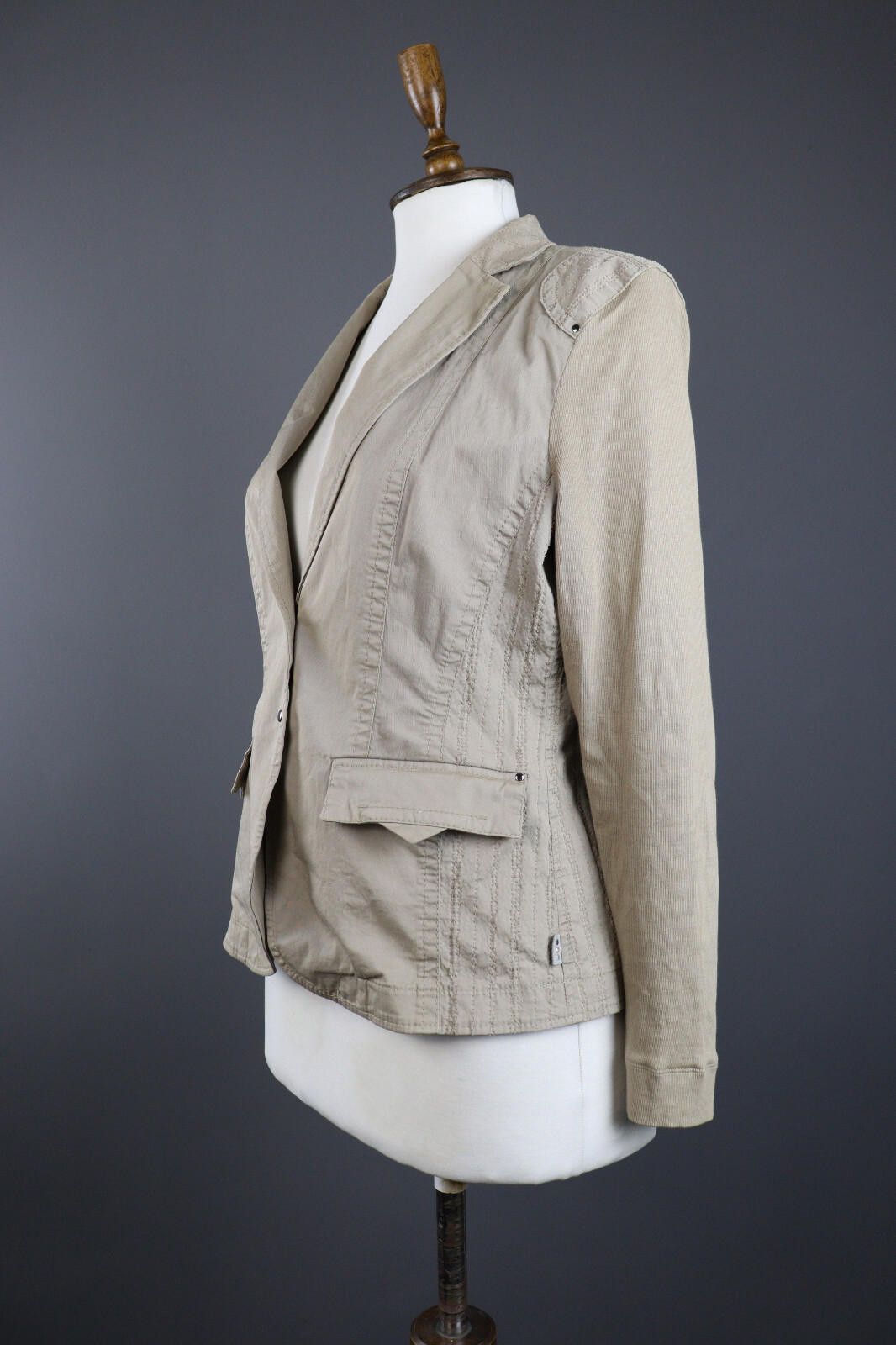 Designer Marc Cain Ivory Tedo 2 Pockets Casual Blazer Jacket Size 4 Size S / US 4 / IT 40 - 4 Thumbnail