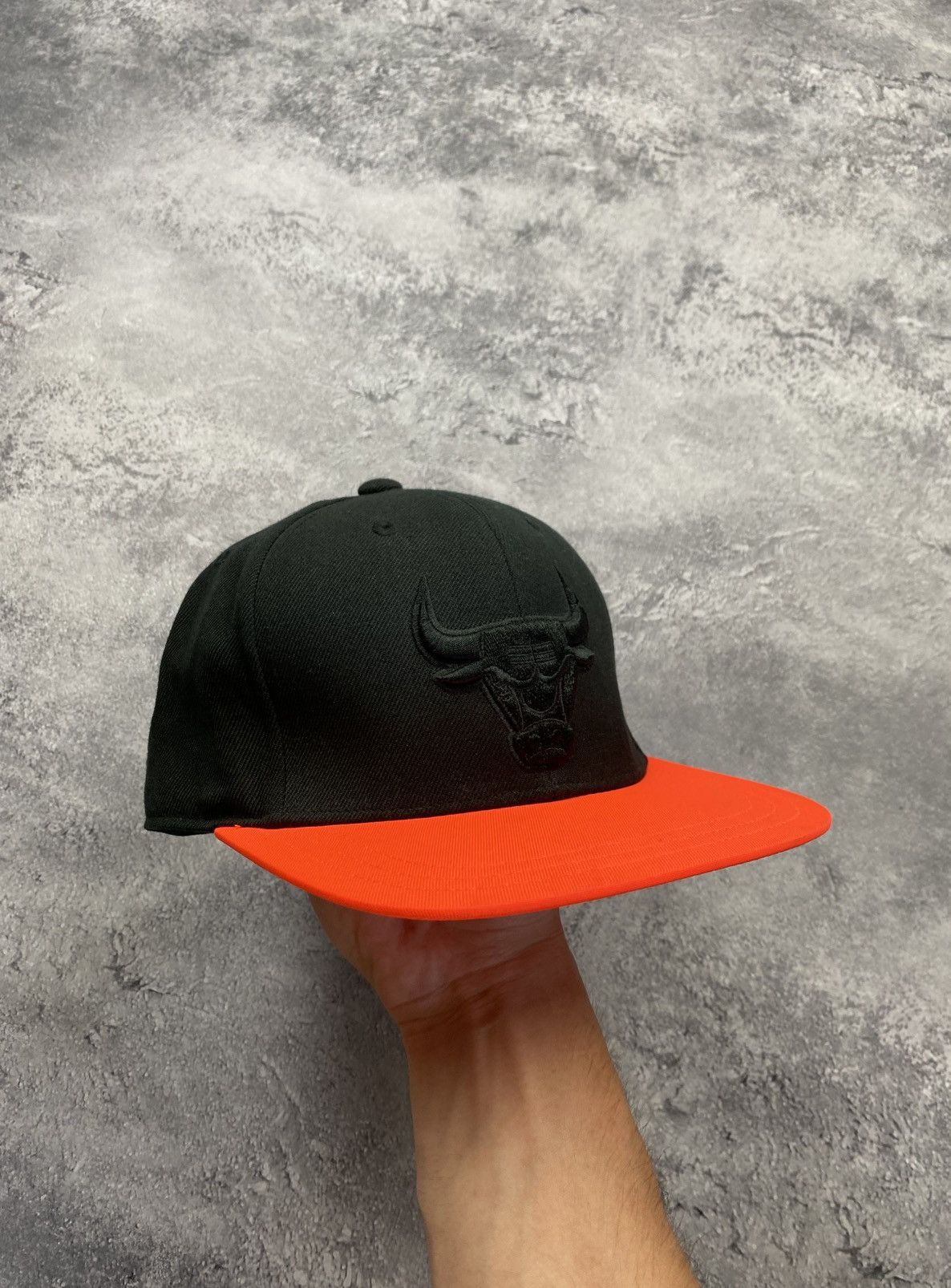 NBA Chicago Bulls Vintage Cap Jordan NBA Adidas Baseball Hat Size ONE SIZE - 1 Thumbnail