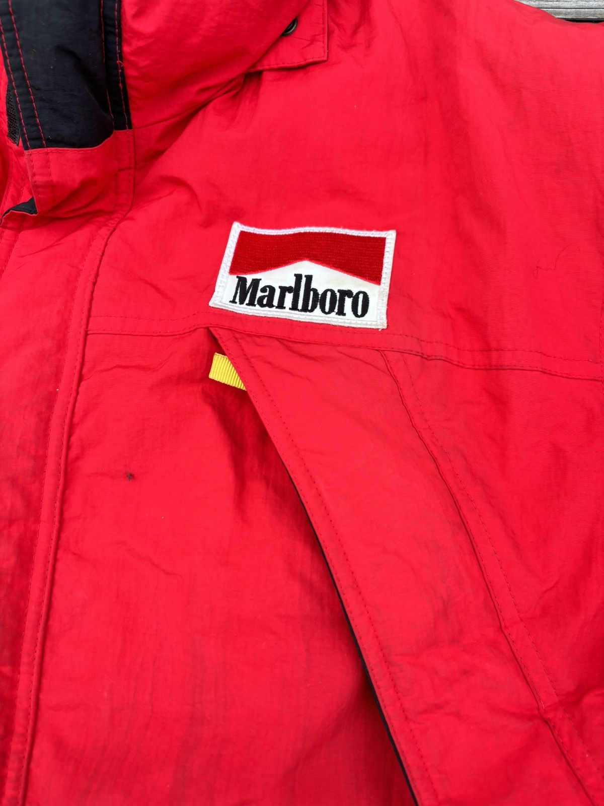 Marlboro × Vintage Vintage Malboro hooded jacket Size US M / EU 48-50 / 2 - 4 Thumbnail