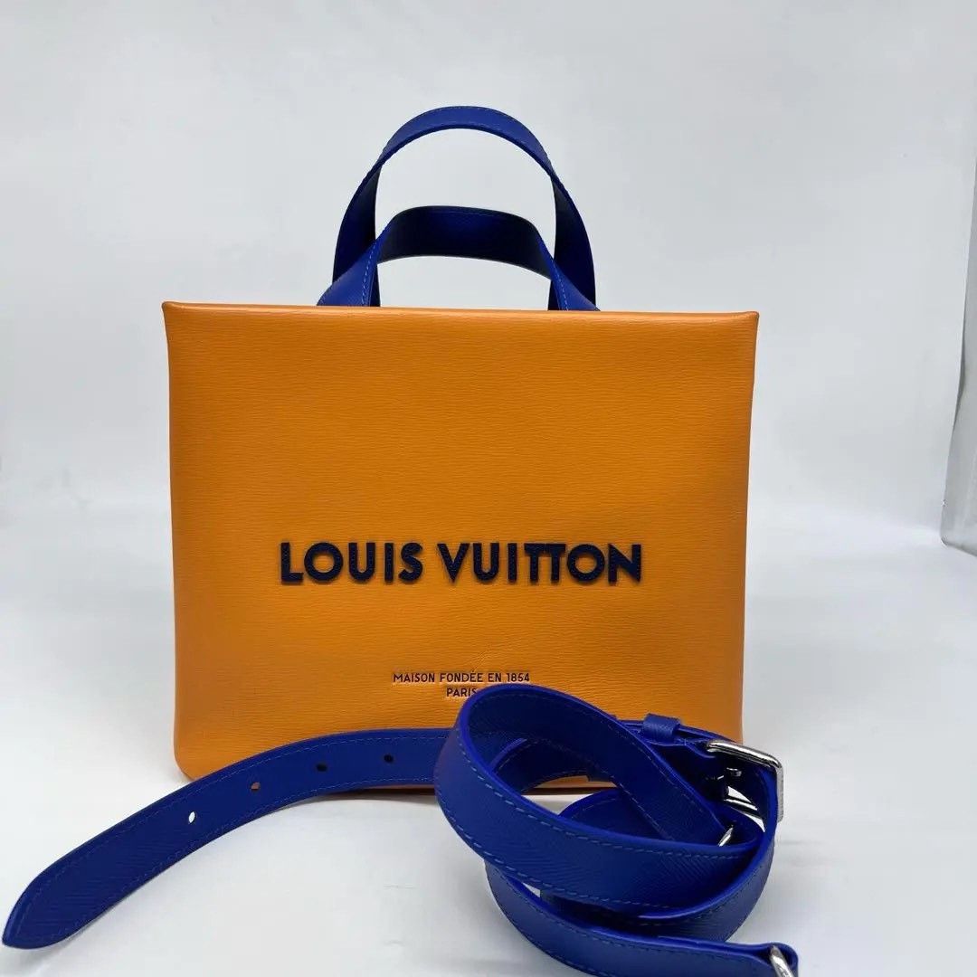 Louis Vuitton Pre-loved Bag Very good condition Size ONE SIZE - 1 Thumbnail