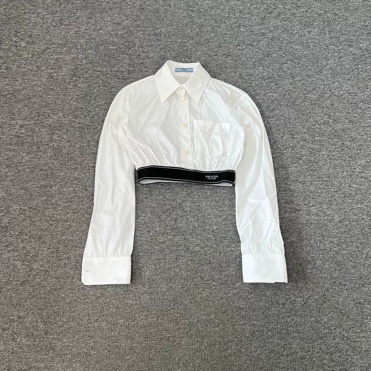 Prada Prada Logo Short White Shirt Size XS / US 0-2 / IT 36-38 - 1 Thumbnail