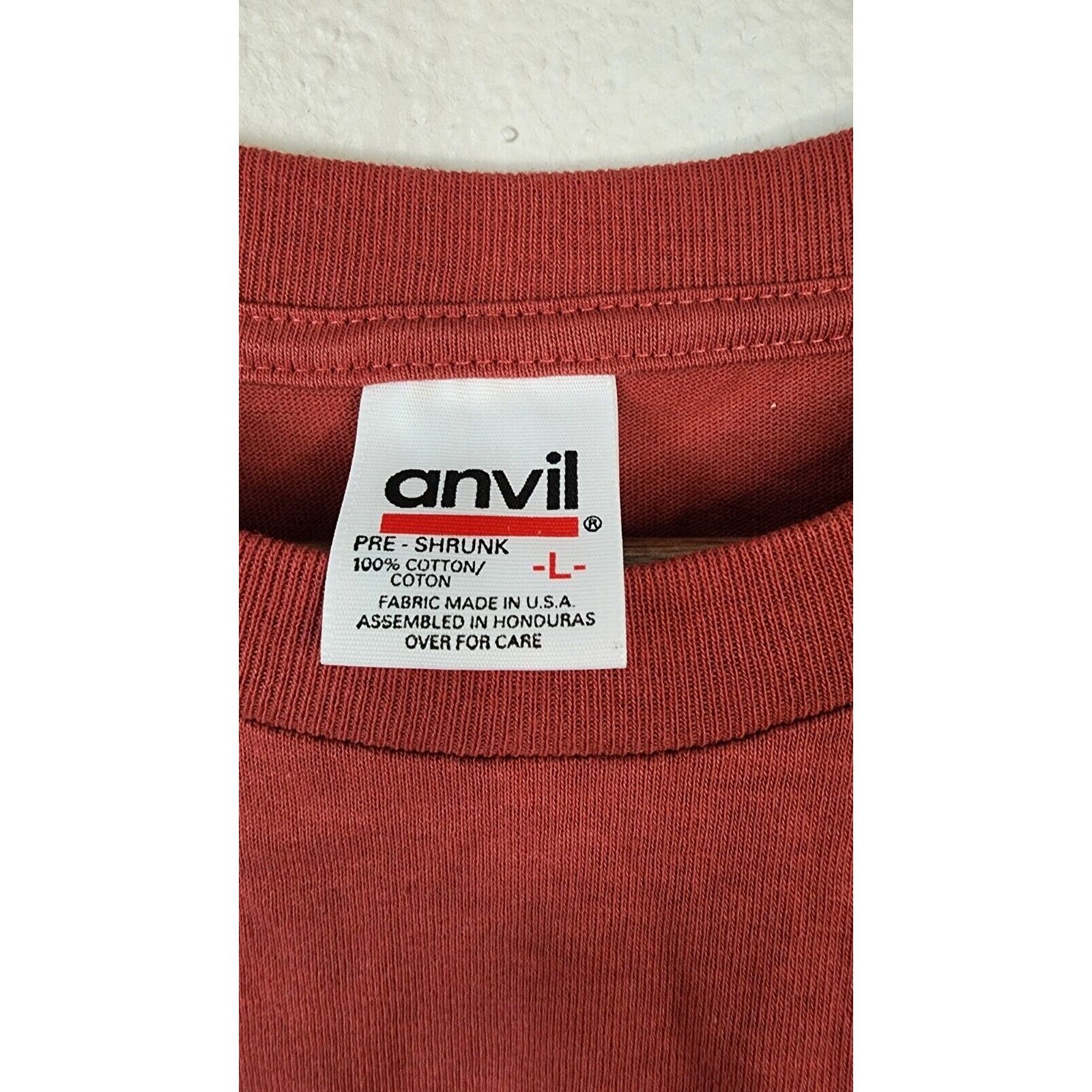 Anvil Vintage Montana The Last Best Place Shirt Red Tee VTG 90s L Size US L / EU 52-54 / 3 - 4 Thumbnail