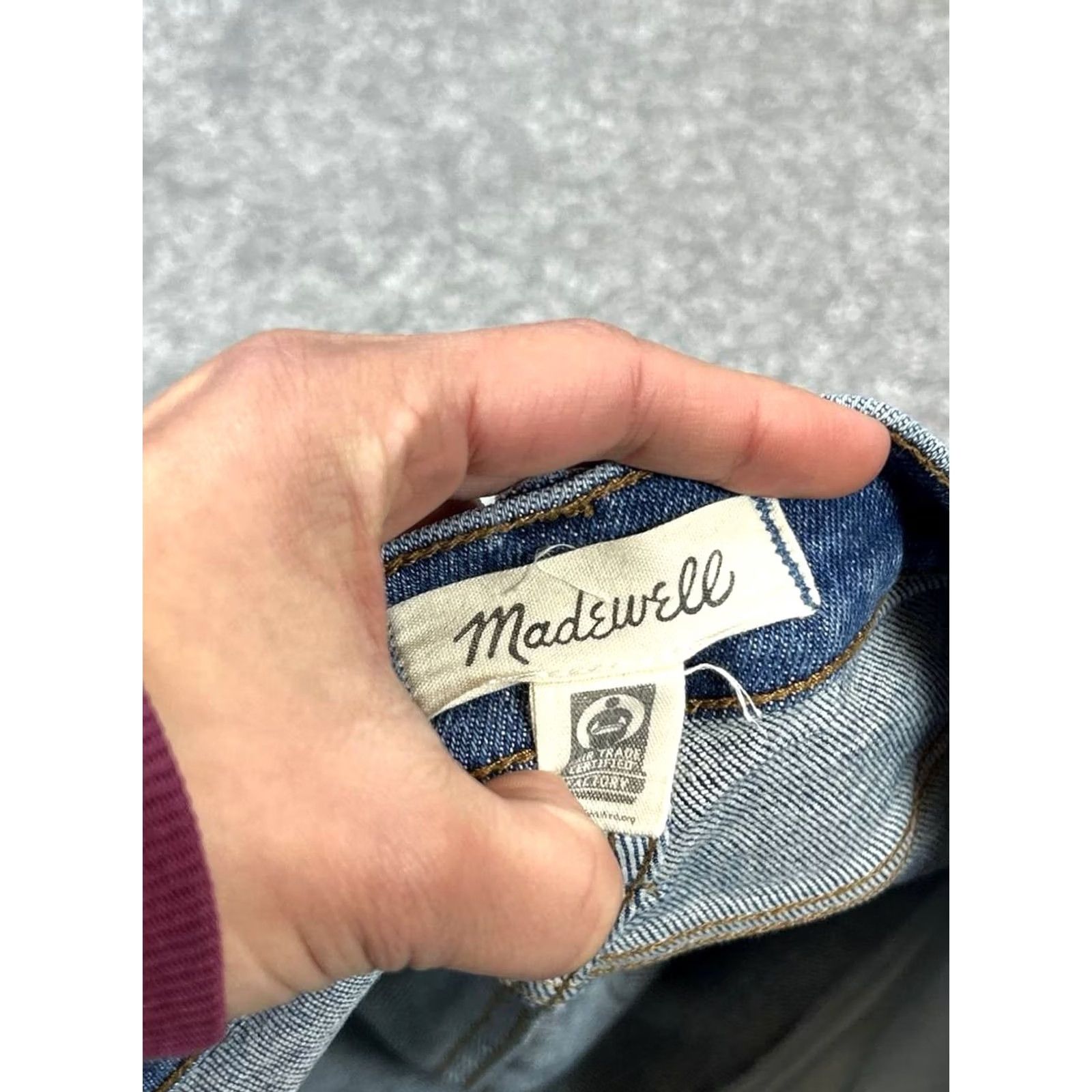 Madewell Madewell Jeans Womens 24 Blue Cali Demi Boot Women Logo Frayed Hem Fleetwood Wash 24x27 Size 42" / US 20 - 7 Thumbnail