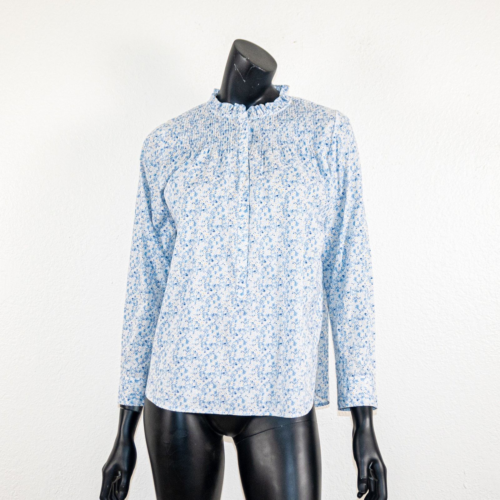 J.Crew J.Crew Liberty Fabric Cotton Popover Shirt Misti Valeria Size XS / US 0-2 / IT 36-38 - 2 Thumbnail