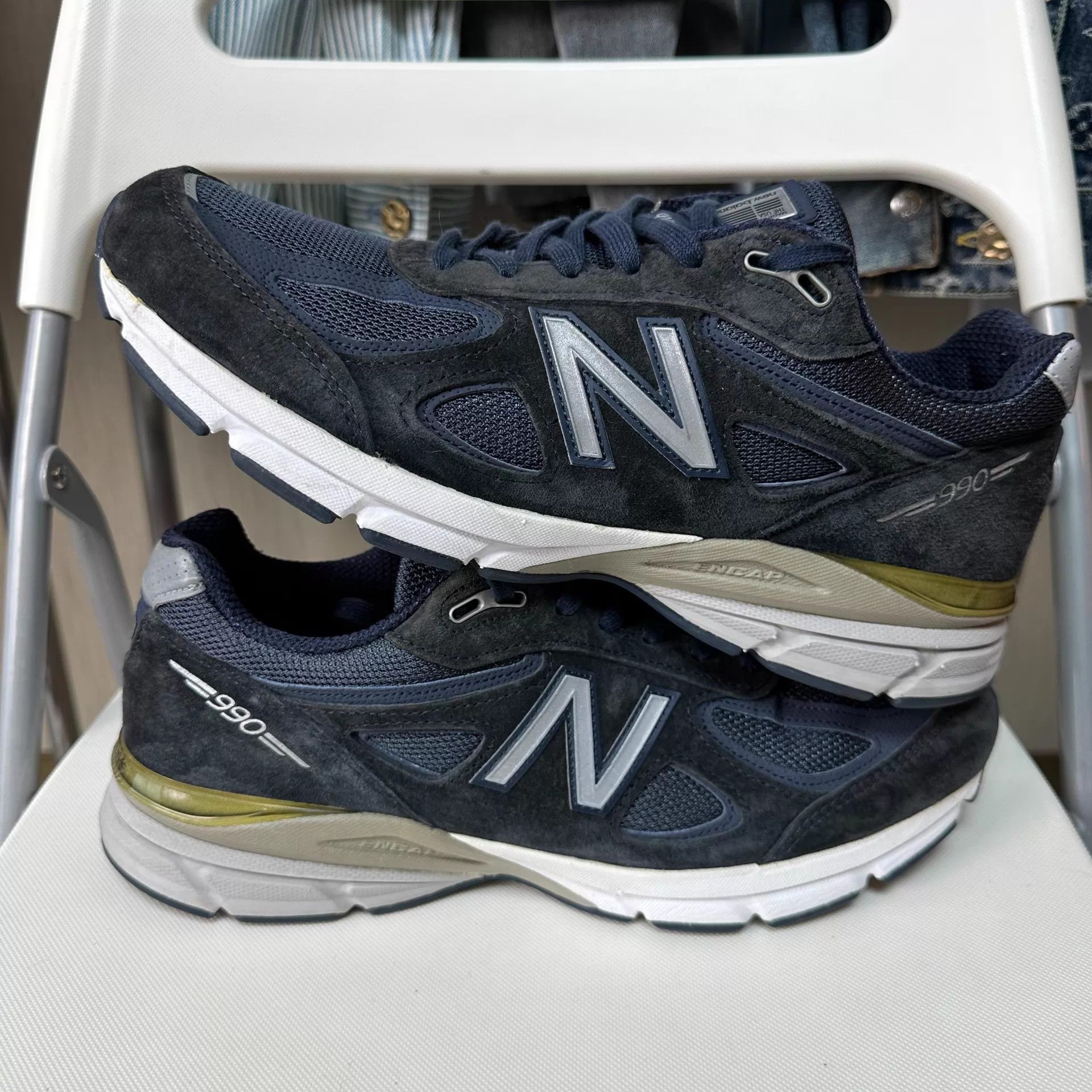 New Balance New Balance 990 V4 Retro Textile Low Unisex Run Nvy US44.5 Size US 11.5 / EU 44-45 - 5 Thumbnail