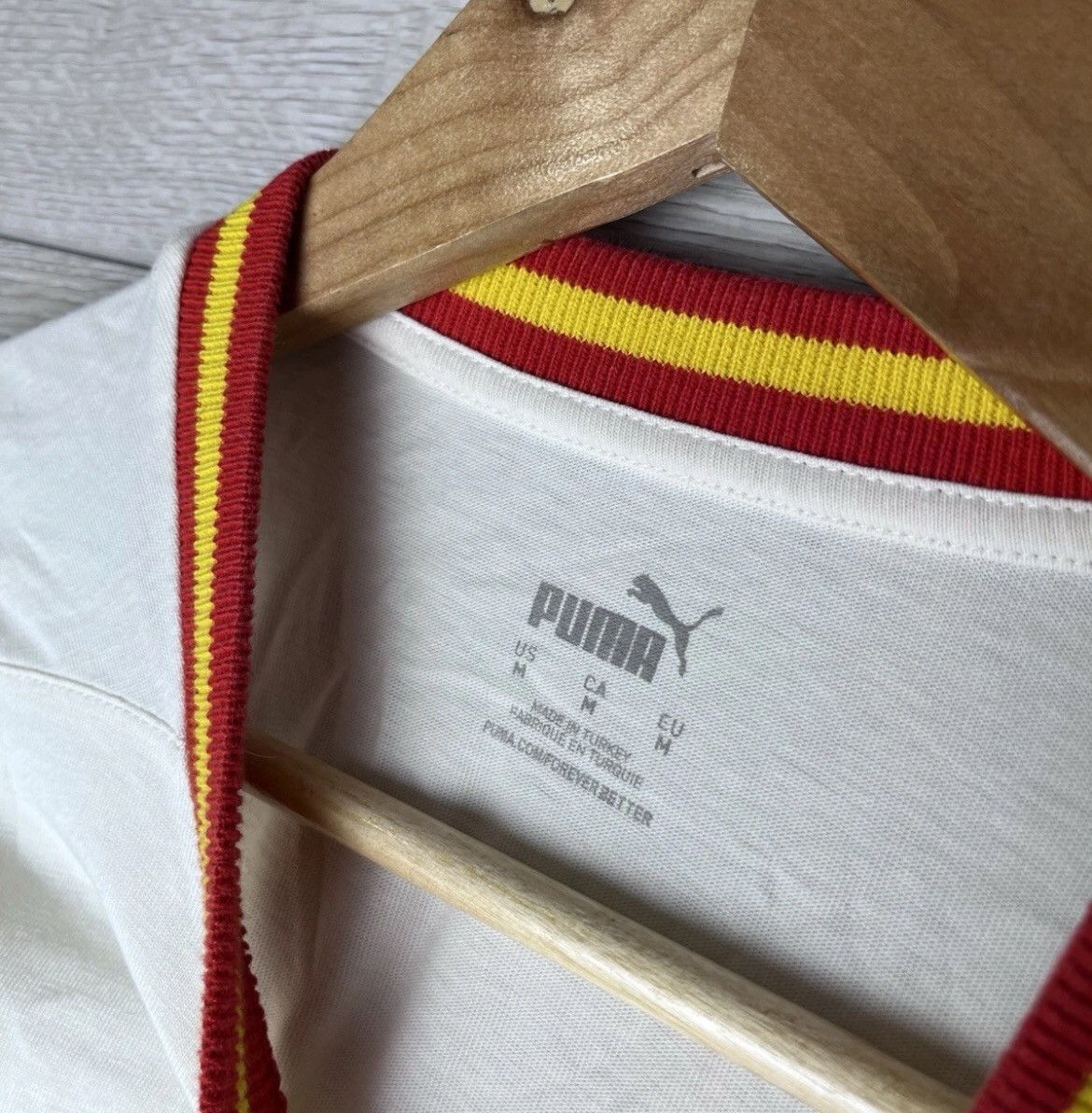Puma Soccer jersey Puma Goztepe 1925 size M men Size US M / EU 48-50 / 2 - 7 Thumbnail