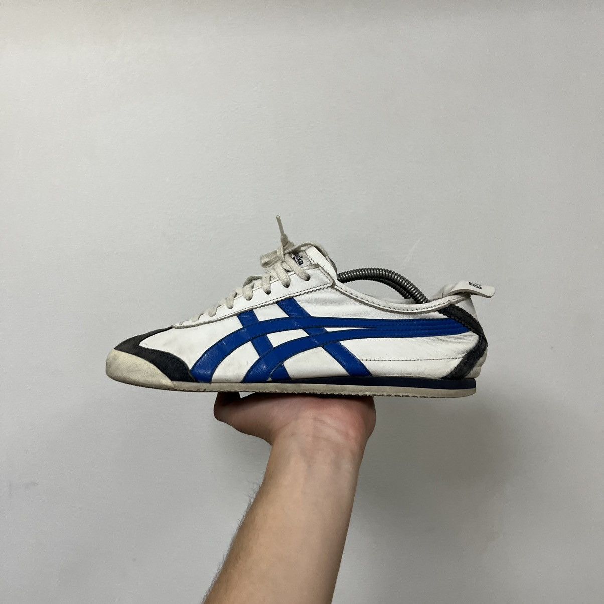 Asics VINTAGE ASICS ONITSUKA TIGER MEXICO 66 KILL BILL SNEAKERS Size US 8.5 / EU 41-42 - 4 Thumbnail