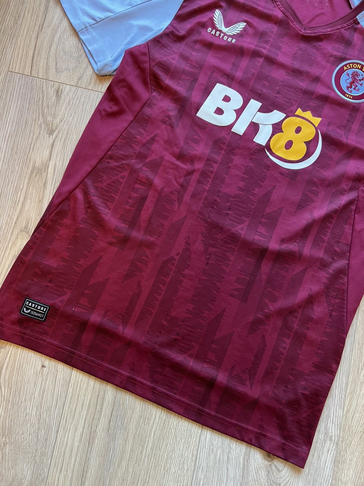 Castore Aston Villa 2023/24 Diaby 19 T-shirt Size US S / EU 44-46 / 1 - 3 Thumbnail