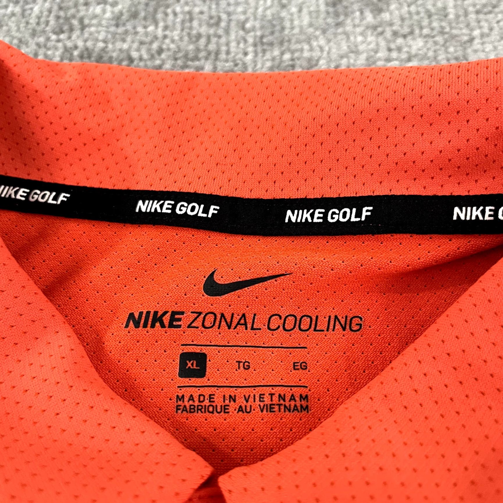 Nike NIKE Polo Shirt XL Orange Mens Polo Shirt Golf Performance Sport Zonal Cooling Sportswear Regular Fit Short Sleeve 100% Polyester Size US XL / EU 56 / 4 - 3 Thumbnail