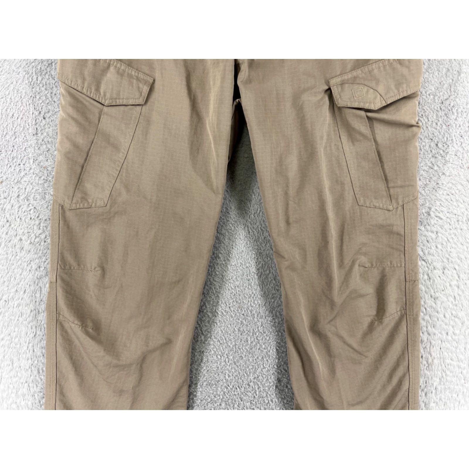 Vintage 5.11 Tactical Pants Mens Beige Cargo 34 Regular Inseam 32 Straight Rise High Cotton Canvas Pocket G-2A Rip-Stop Size US 34 / EU 50 - 6 Thumbnail