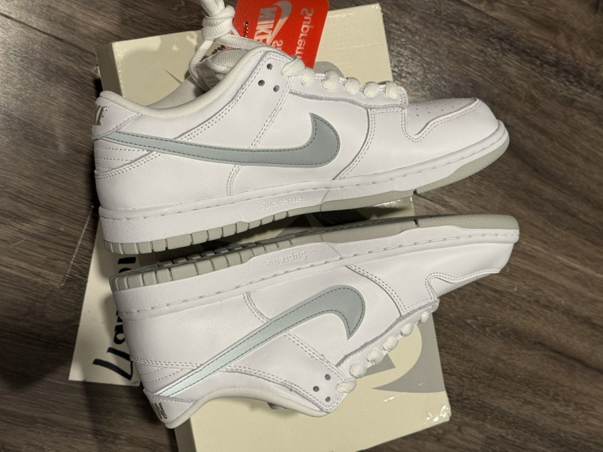 Nike × Supreme Nike SB Dunk Low Supreme 94 Size US 8.5 / EU 41-42 - 11 Thumbnail