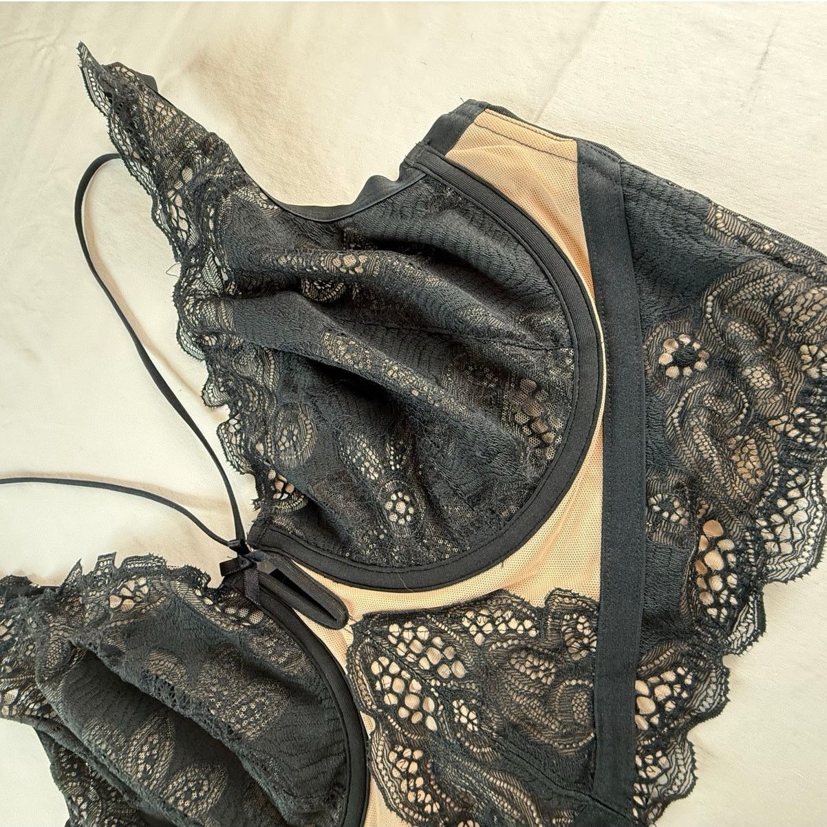 Victoria's Secret NWOT Cacique 40DDD Balconette Lace Bra Size ONE SIZE - 2 Thumbnail