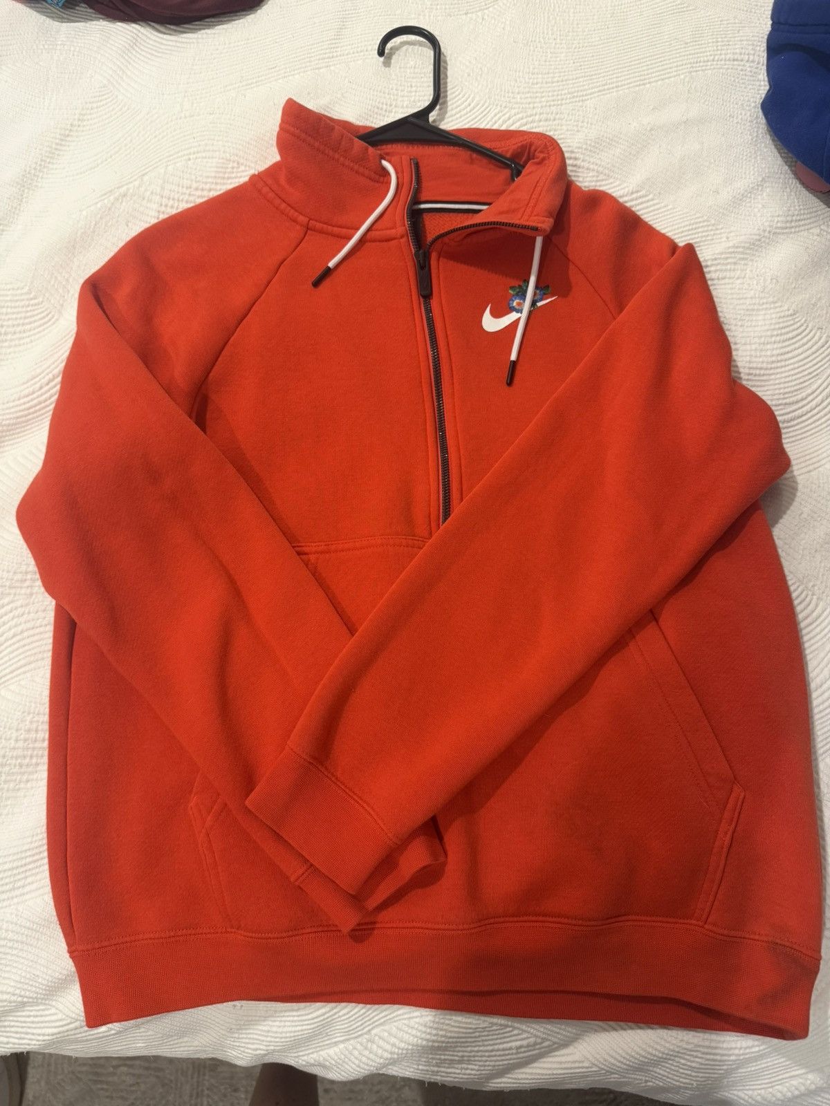 Nike Nike Womens Quarterzip with Flowers Size M / US 6-8 / IT 42-44 - 1 Thumbnail