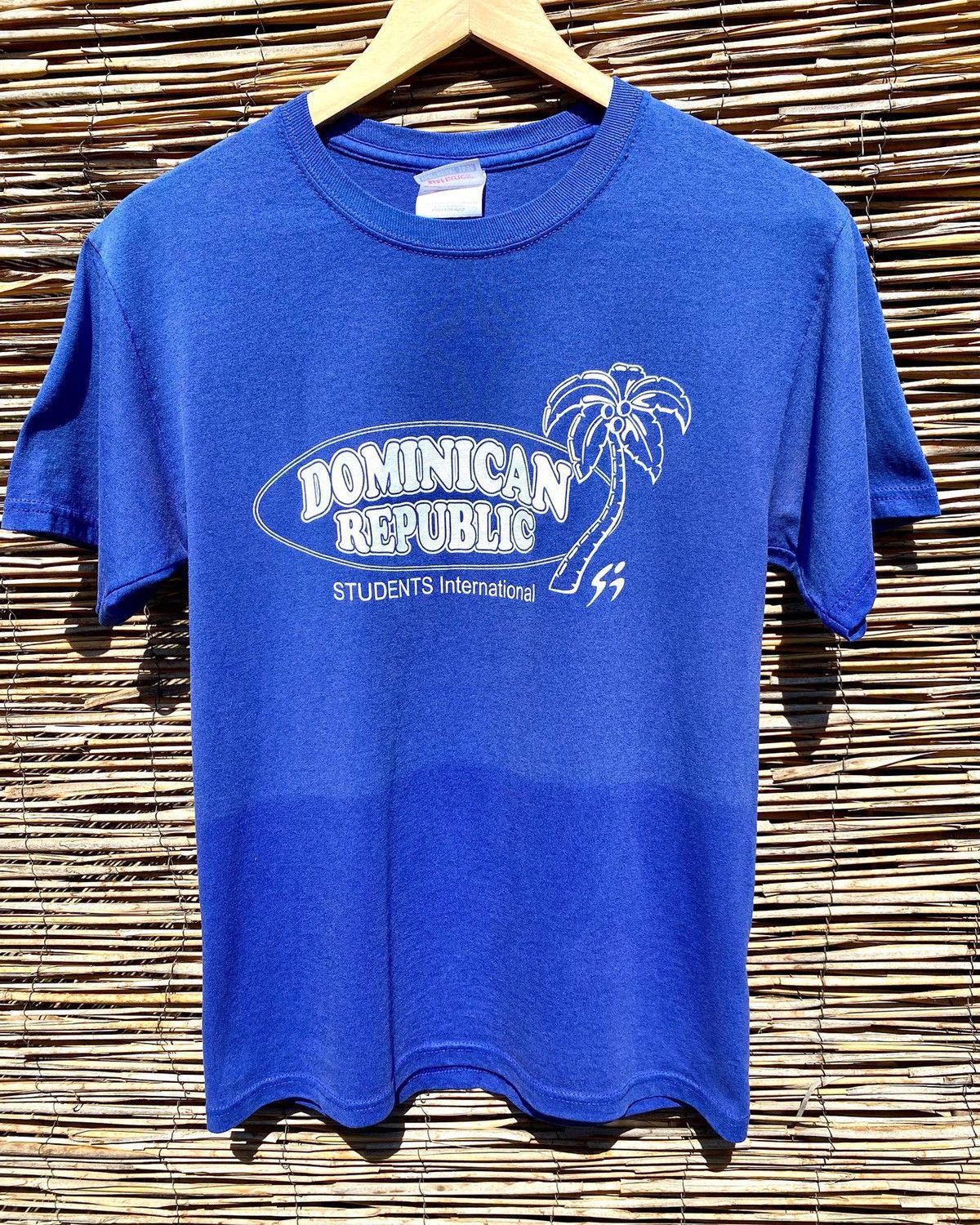 Vintage Faded blue Dominican Republic T-shirt Size US S / EU 44-46 / 1 - 1 Thumbnail