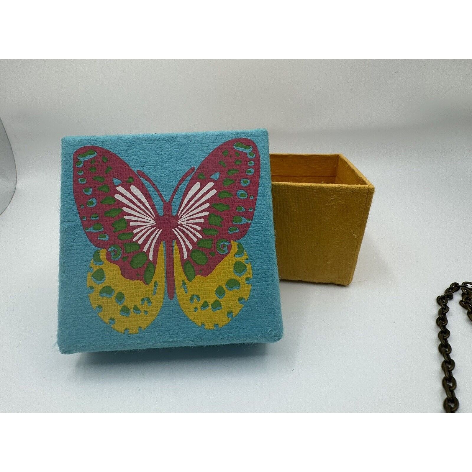 The Unbranded Brand Vintage Yellow Beaded Necklace Tree And Butterfly & Earrings Size ONE SIZE - 2 Thumbnail