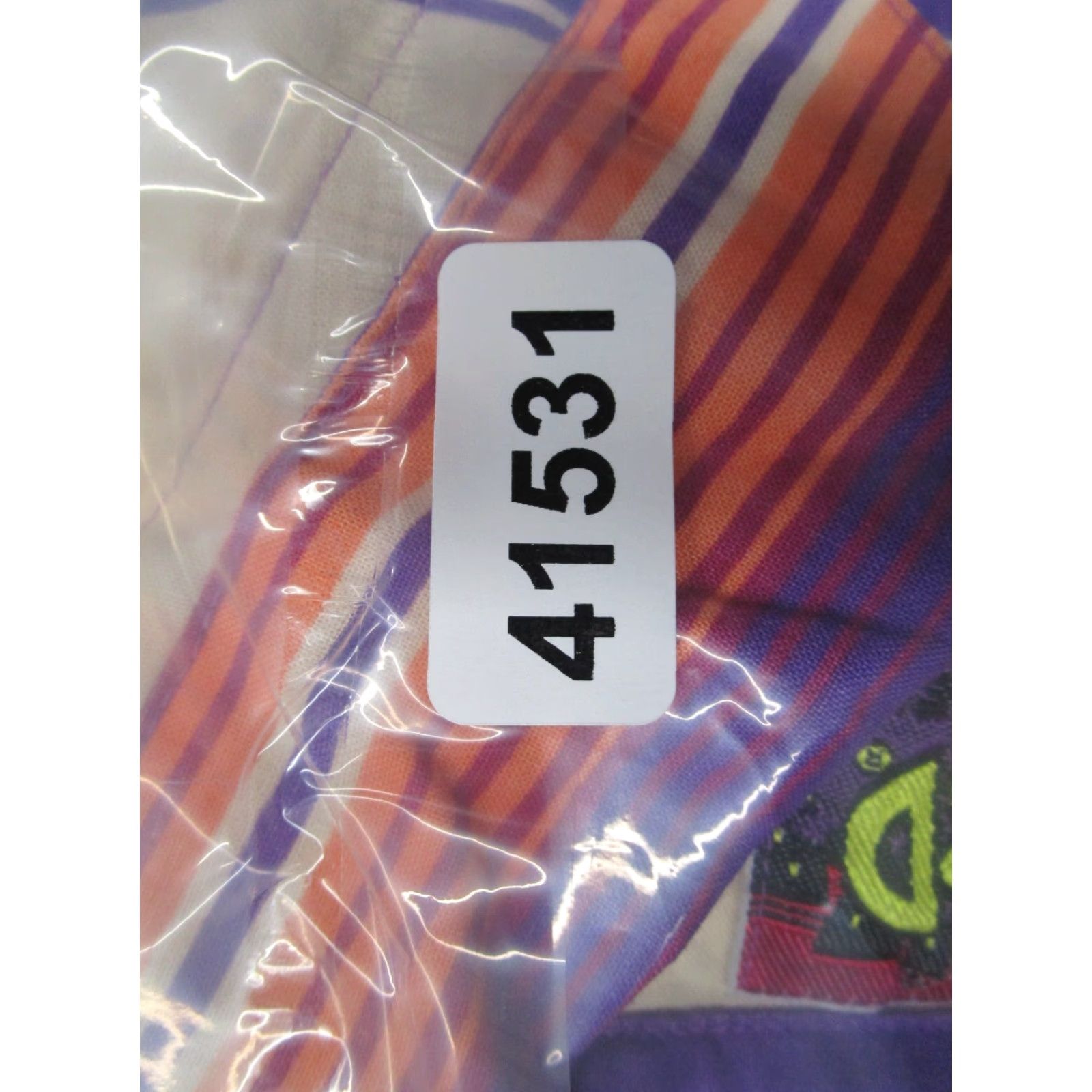 Etro VINTAGE Get Used by Ellie Mens Shirt M Purple Button-Up 90s NWT Retro Geometric Cap Sleeve Casual Hip Hop 80s Vintage Boys Womens? Size US M / EU 48-50 / 2 - 8 Thumbnail