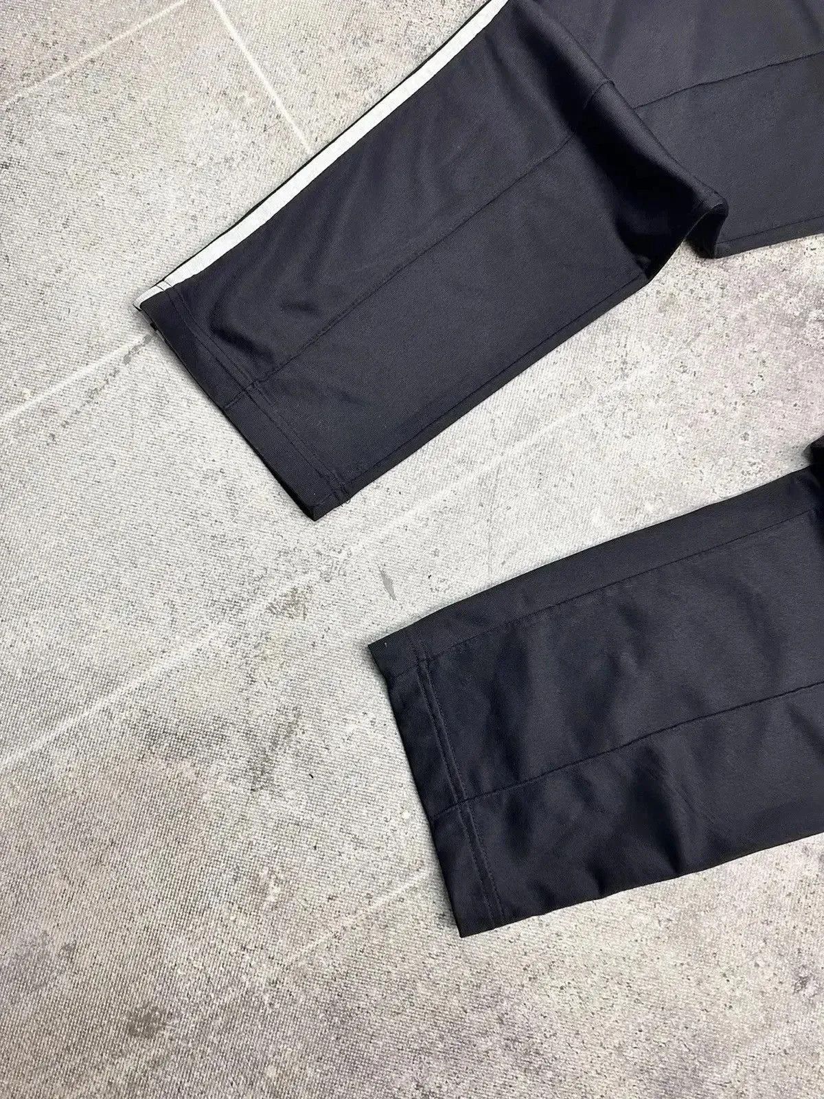 Adidas Japanese Avant-Garde Black Light Jacket Size US M / EU 48-50 / 2 - 18 Thumbnail