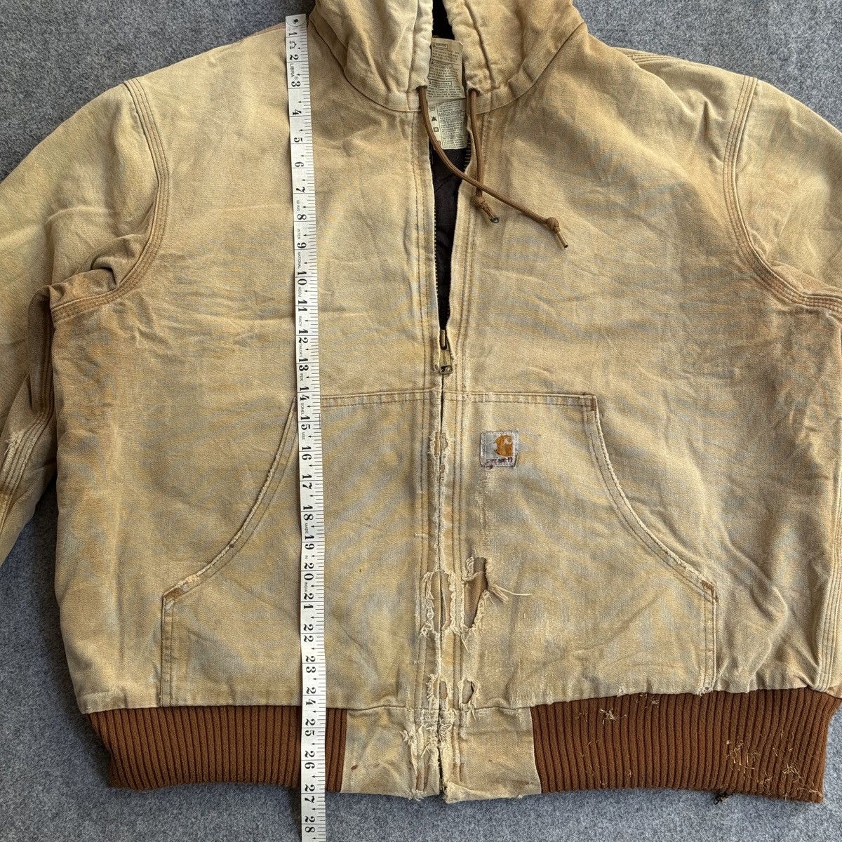 Carhartt Vintage Carhartt Active Thrashed Brown Jacket J140 BRN Size US L / EU 52-54 / 3 - 8 Thumbnail