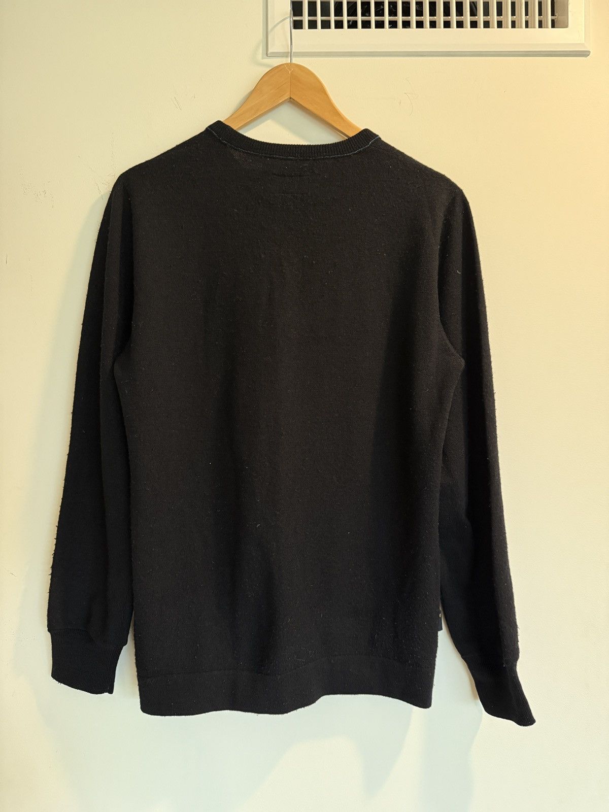 R.Newbold R.Newbold 100% Wool Black Crewneck Sweater Size US L / EU 52-54 / 3 - 2 Thumbnail