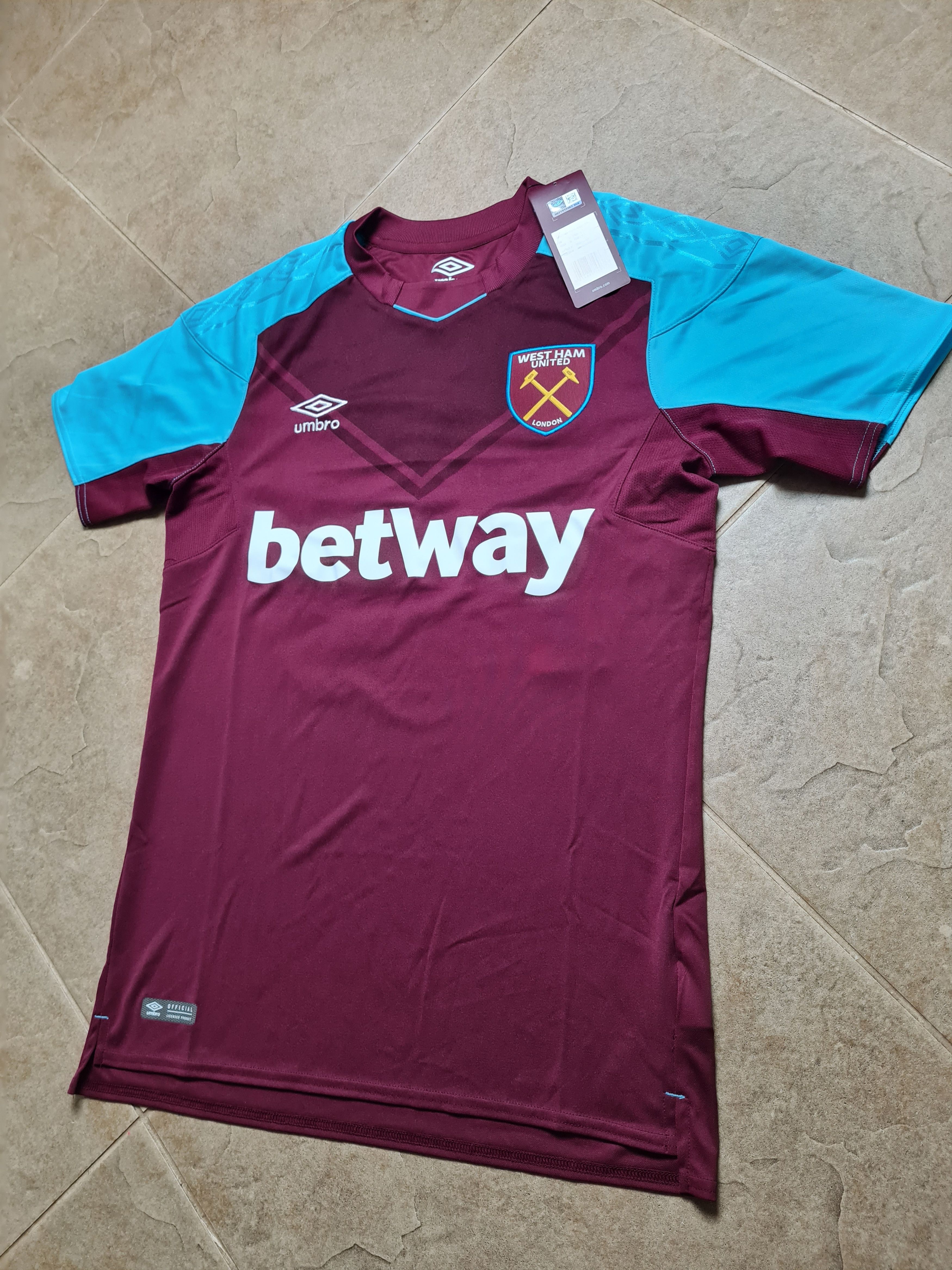 Umbro WEST HAM UNITED 2017-18 shirt trikot maglia camiseta #70 Size US S / EU 44-46 / 1 - 13 Thumbnail