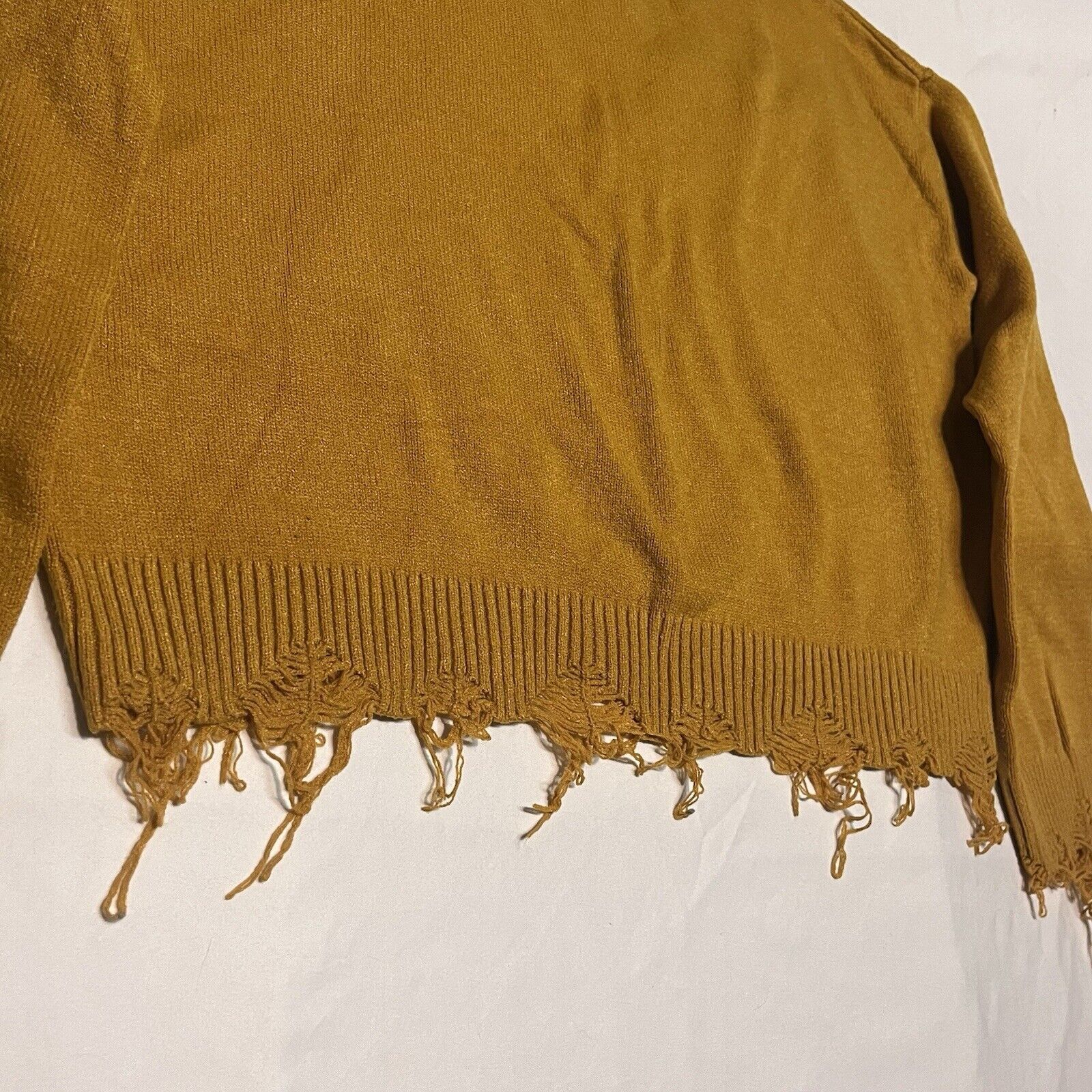 Other Wild Honey Womens Cropped Sweater Mustard V-Neck Distressed Size M / US 6-8 / IT 42-44 - 8 Thumbnail
