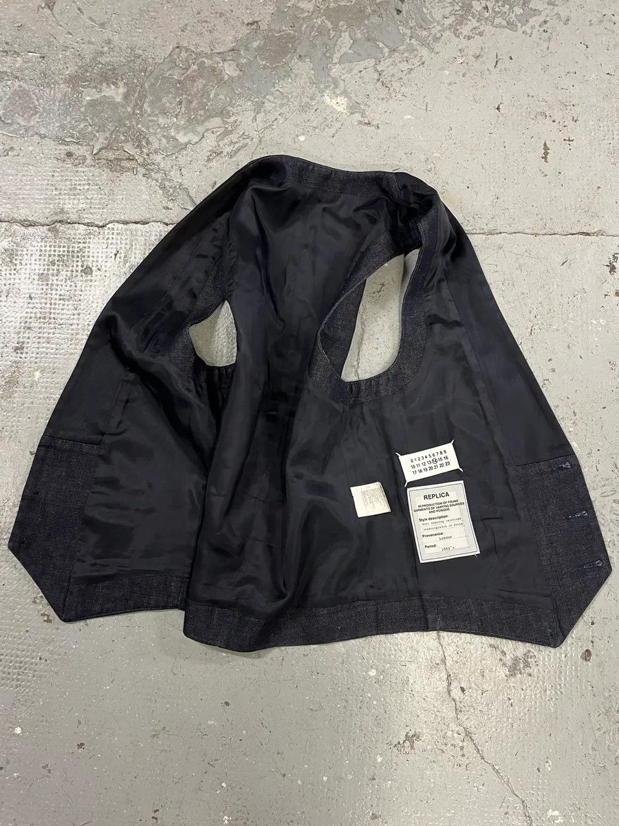 Maison Margiela SS2011 Maison Margiela Grey Minimalist Pure Vest Size US S / EU 44-46 / 1 - 6 Thumbnail