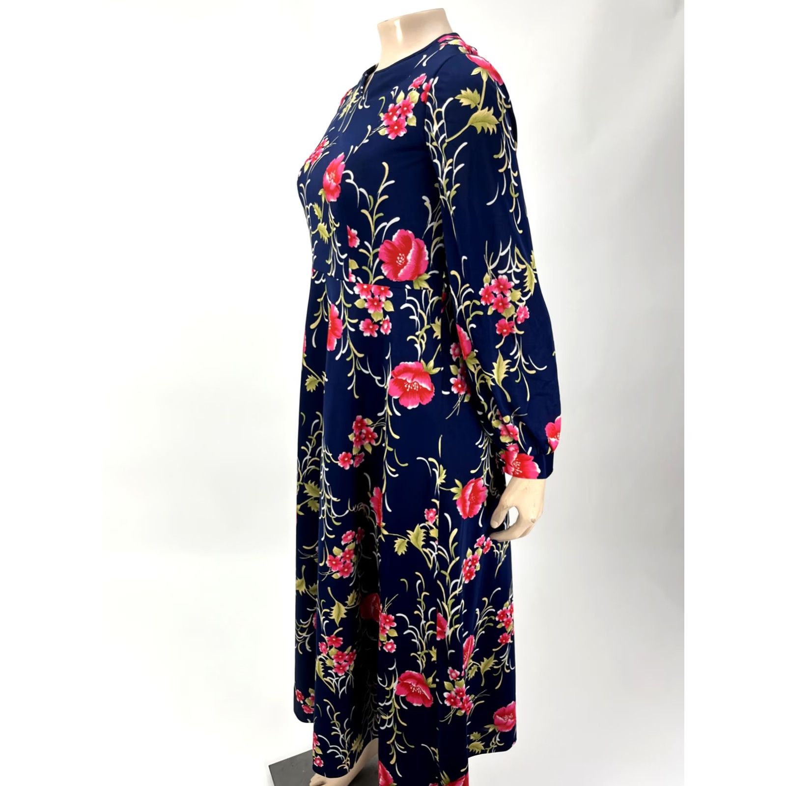 Vintage Vintage Unbranded Dress Women's 70's Party Floral Navy Long Sleeve J3-14 Size 4XL / US 24-26 - 3 Thumbnail