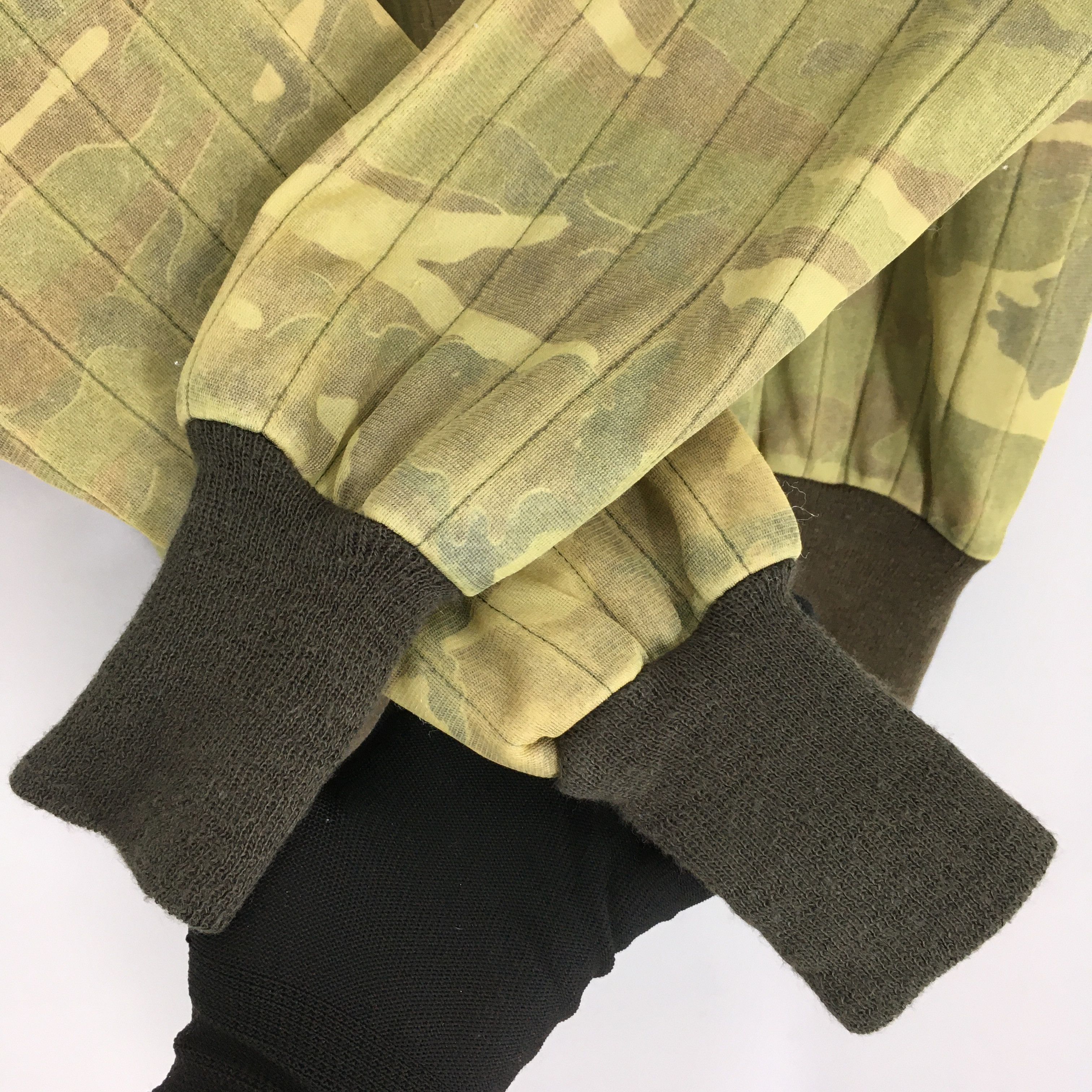 Japanese Brand Vintage 80s Saftbak Hunting Camouflage Sweatshirt Large Size US L / EU 52-54 / 3 - 5 Thumbnail