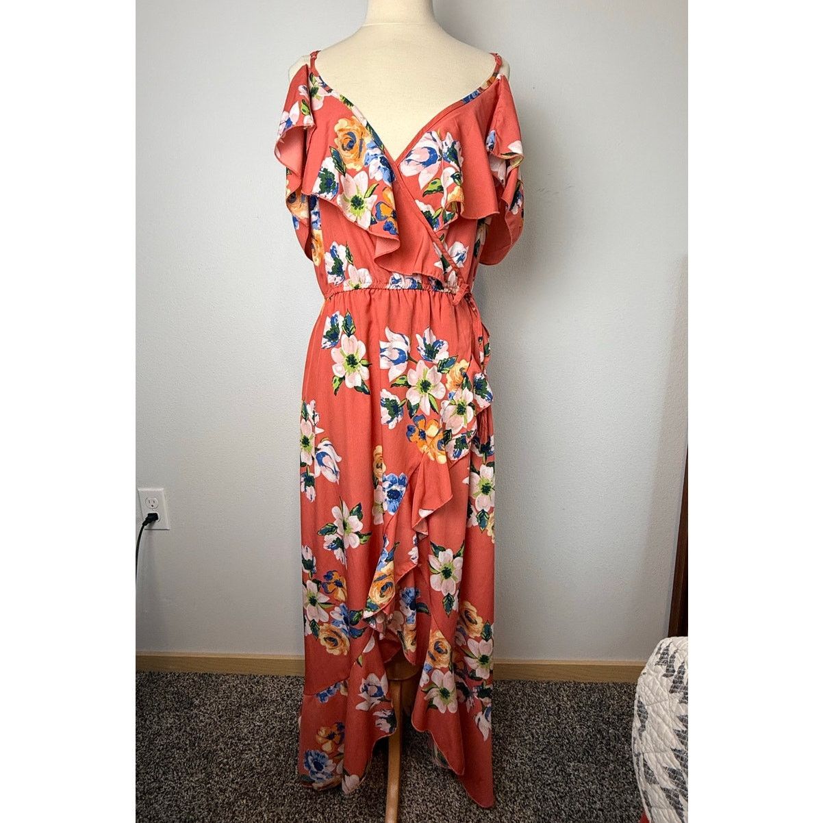 Blush Hint of Blush Ruffled Maxi Dress, Sz L Size L / US 10 / IT 46 - 1 Thumbnail