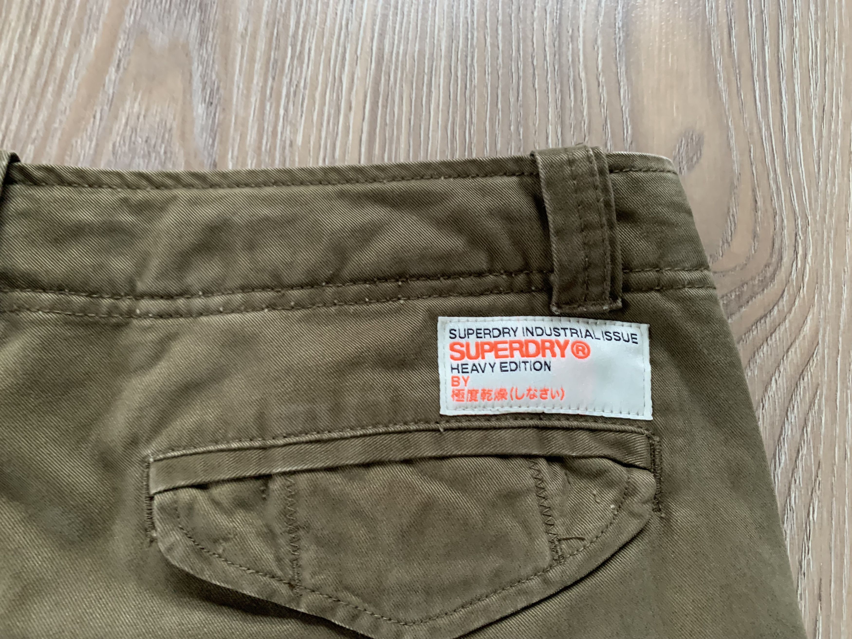 Japanese Brand × Superdry Superdry Khaki Cargo Shorts Multi Pocket Size US 34 / EU 50 - 8 Thumbnail