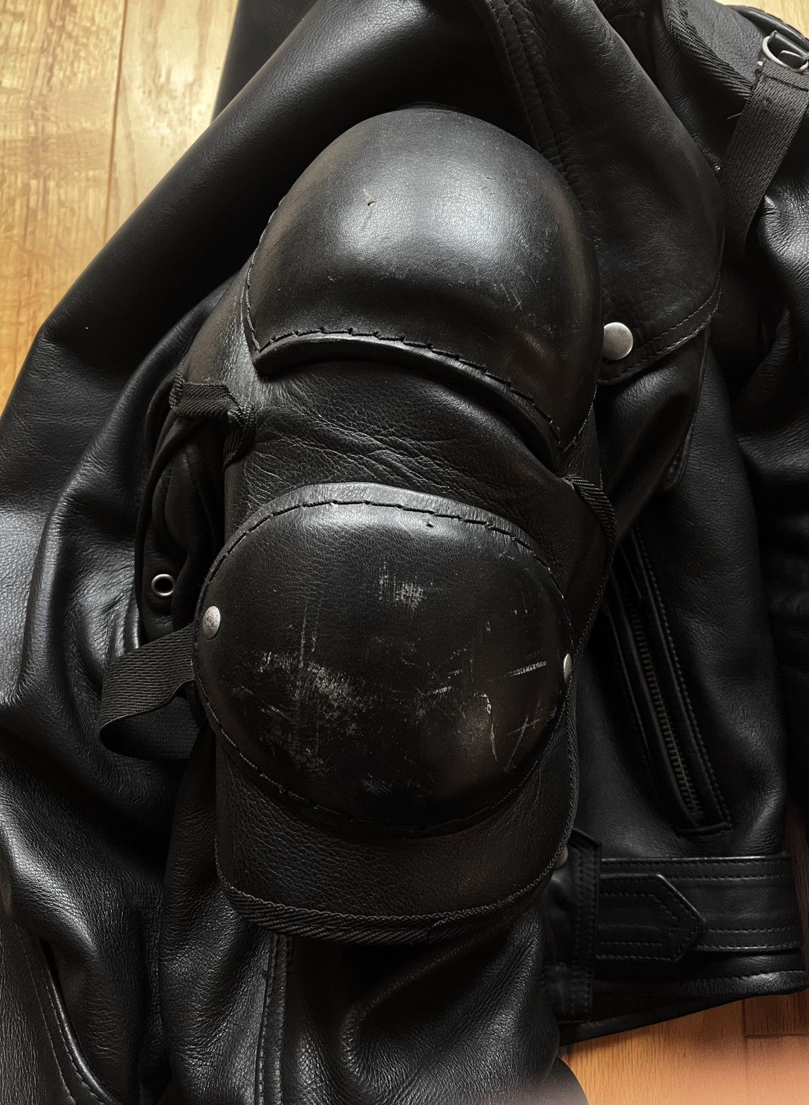 Kadoya Kadoya ‘Battlesuit’ Armored Black Leather Biker Jacket Size US L / EU 52-54 / 3 - 2 Thumbnail