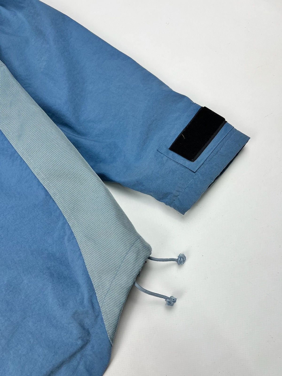 Nike × Nike ACG × Vintage Nike ACG Vintage Tech Windbreaker Jacket Size US L / EU 52-54 / 3 - 17 Thumbnail