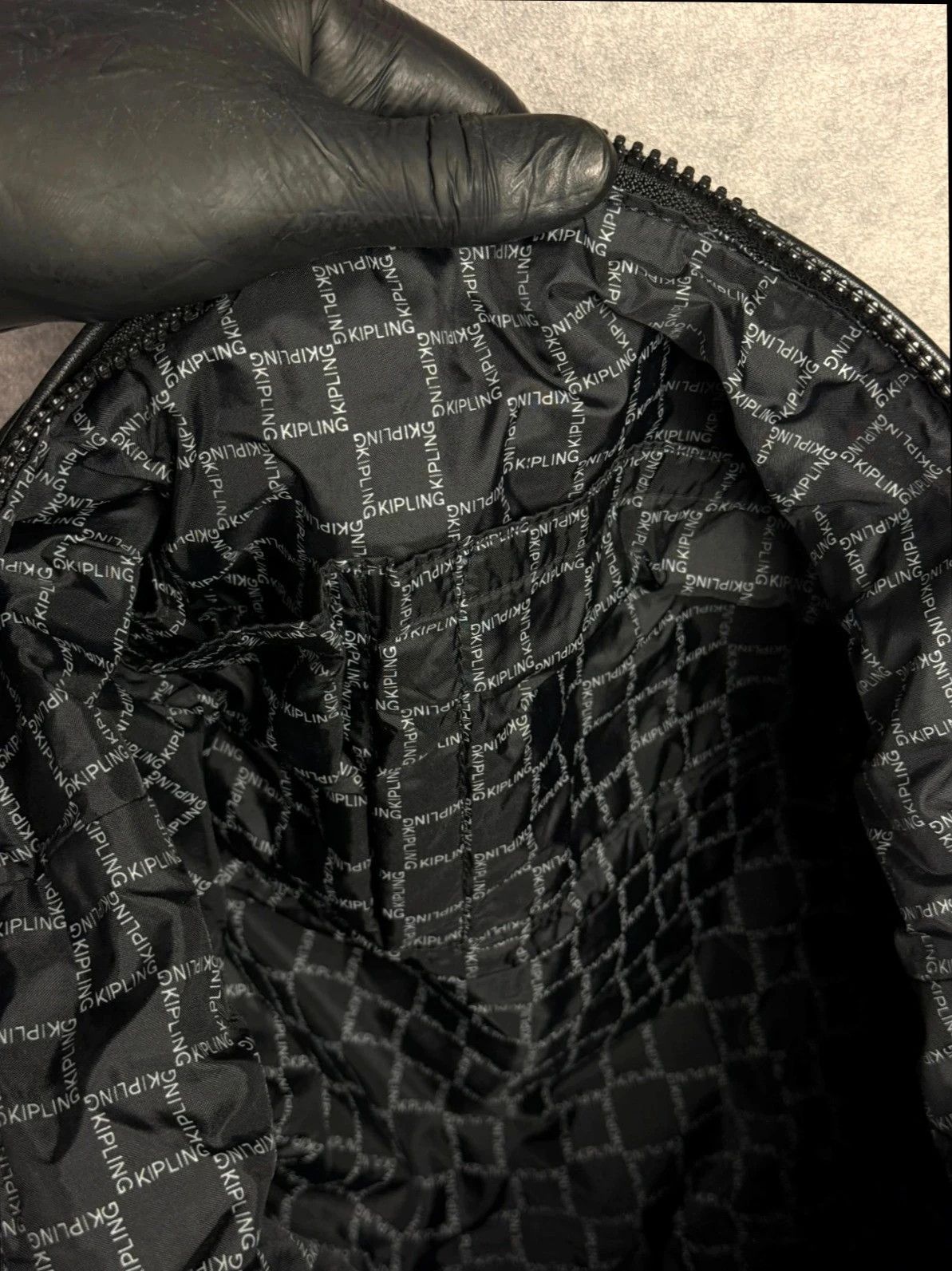 Other Kipling Handbag Black Zip Mini Logo Size ONE SIZE - 12 Thumbnail