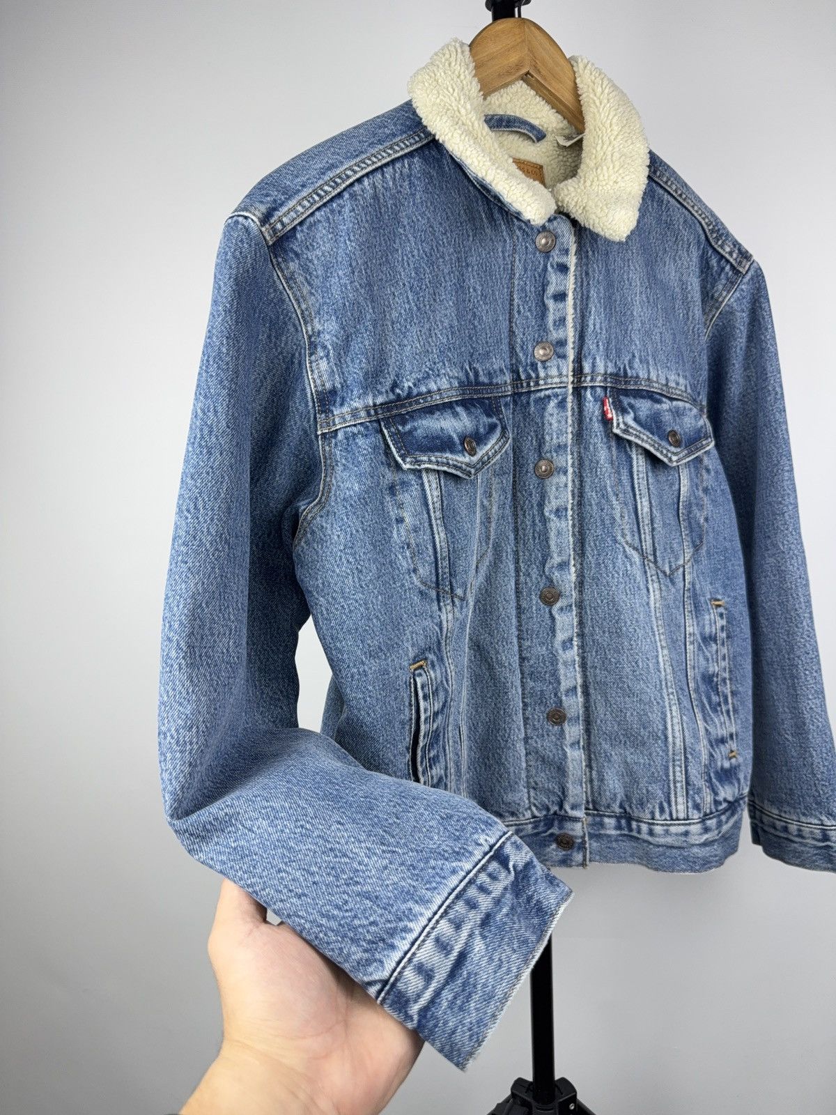 Levi's Retro 00s Levi’s Premium Sherpa Trucker Denim Jacket L Size L / US 10 / IT 46 - 5 Thumbnail