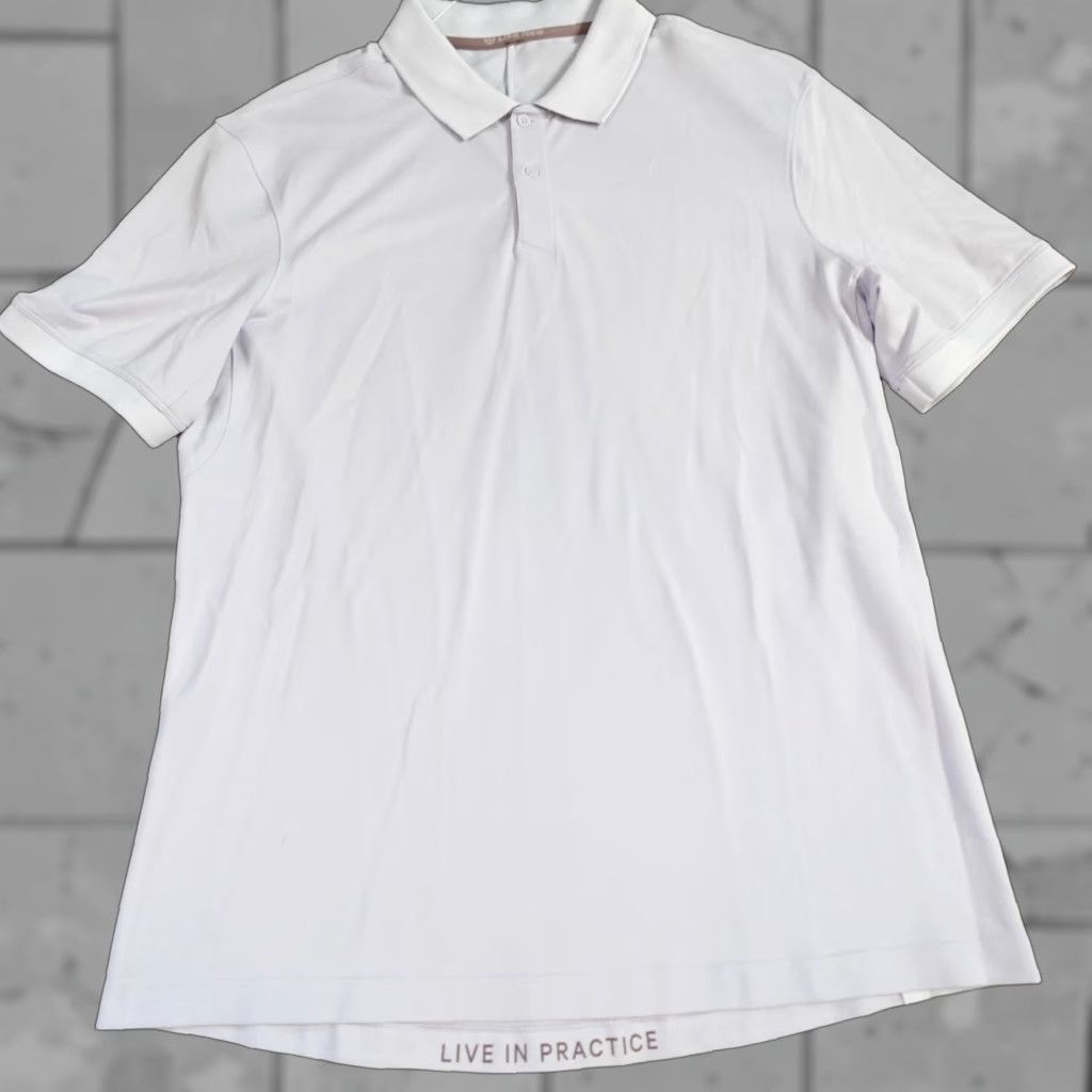 Lululemon Lululemon Polo Shirt Mens Medium Purple Light Solid Curved Hem Shirt Polo Mens Size US L / EU 52-54 / 3 - 1 Thumbnail