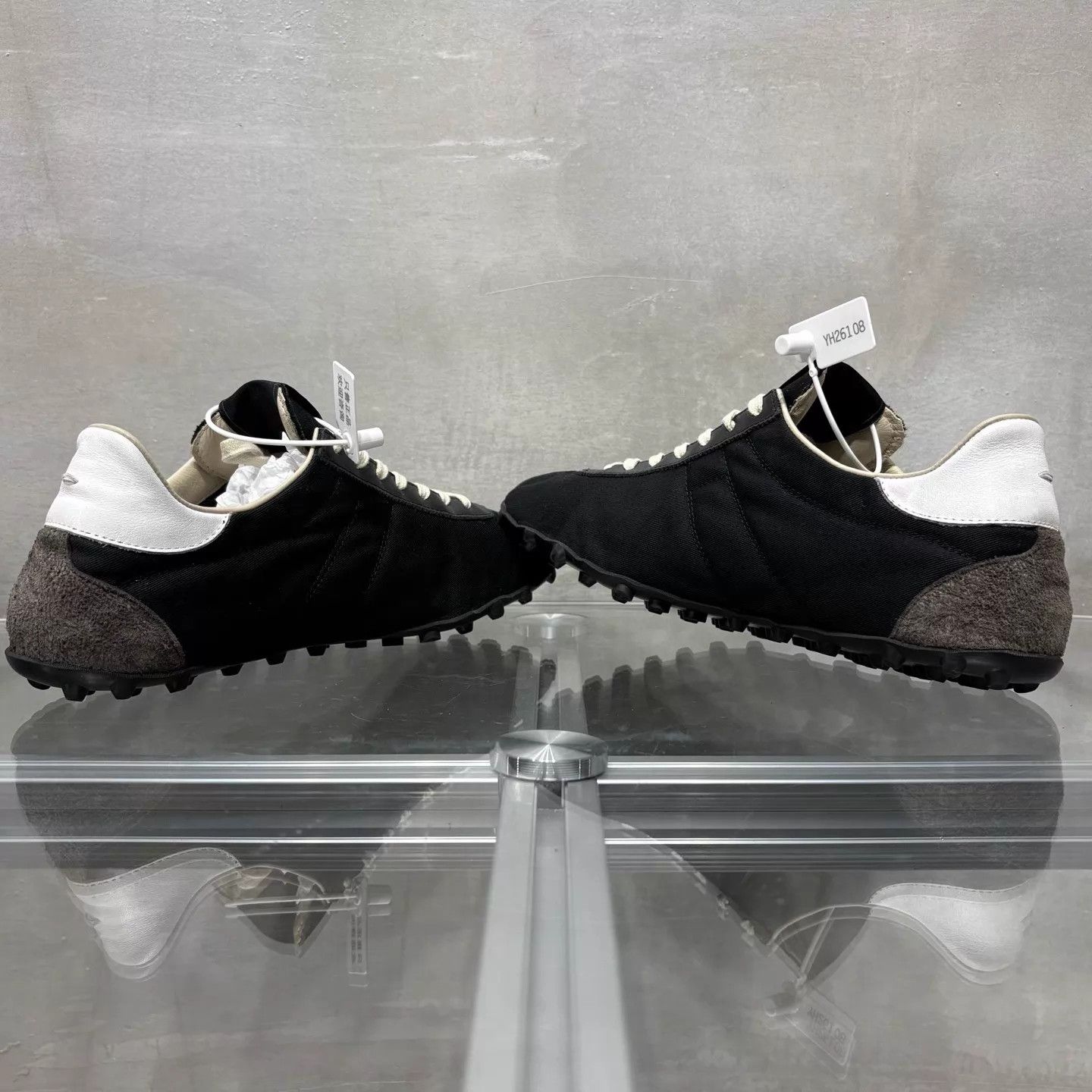 Maison Margiela Maison Margiela Decon Sneaker Black 41 With Box Size US 8 / EU 41 - 5 Thumbnail