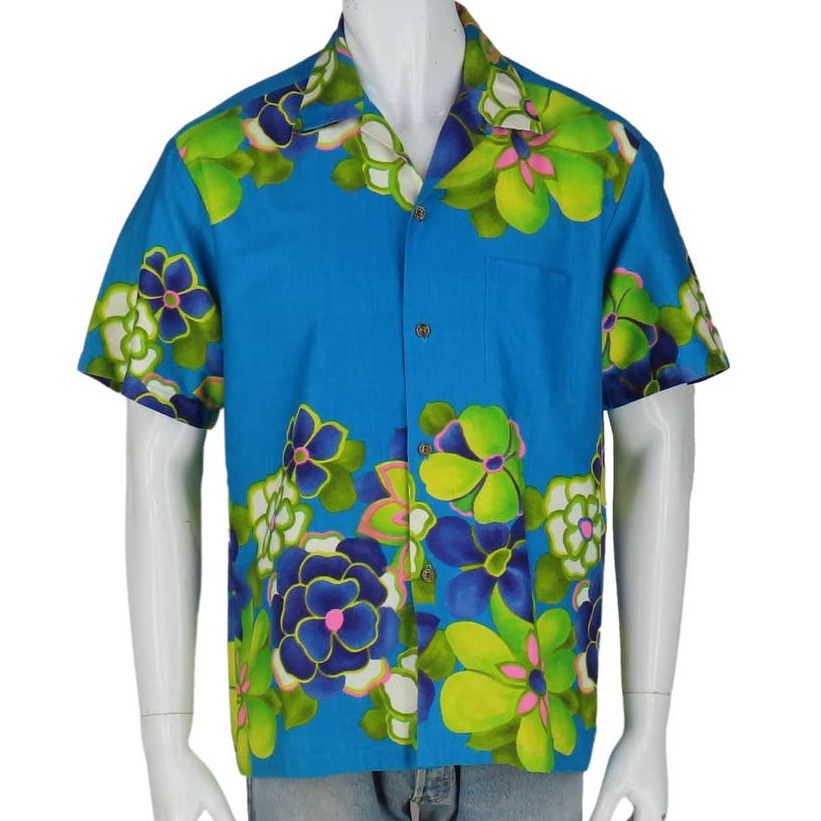 image of Vintage Hawaii Floral Aloha Shirt M in Blue, Men's (Size Medium)