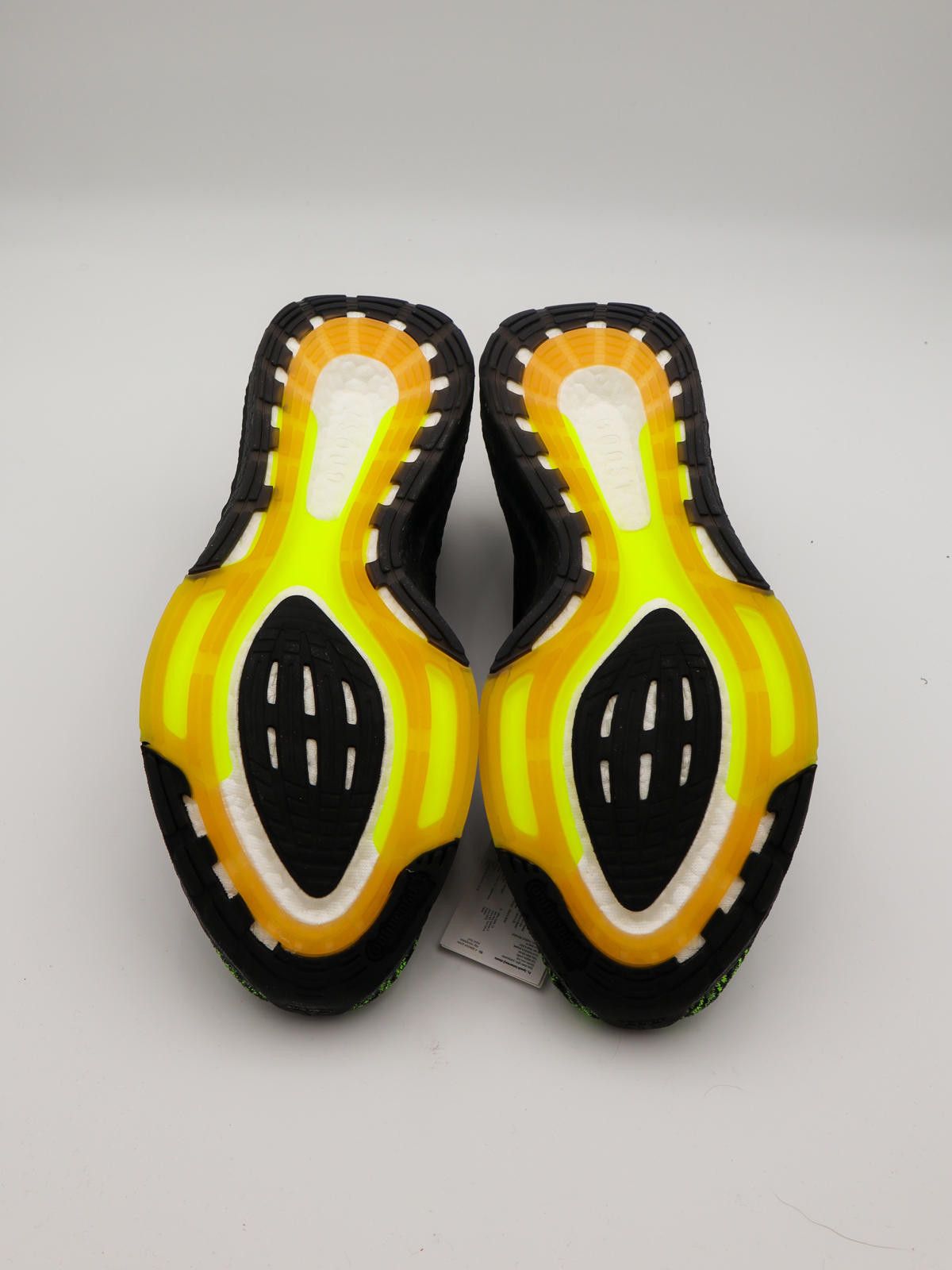 Adidas adidas Ultra Boost 22 – GX5915 – Black / Solar Yellow – BNIB Size US 14 / EU 47 - 3 Thumbnail