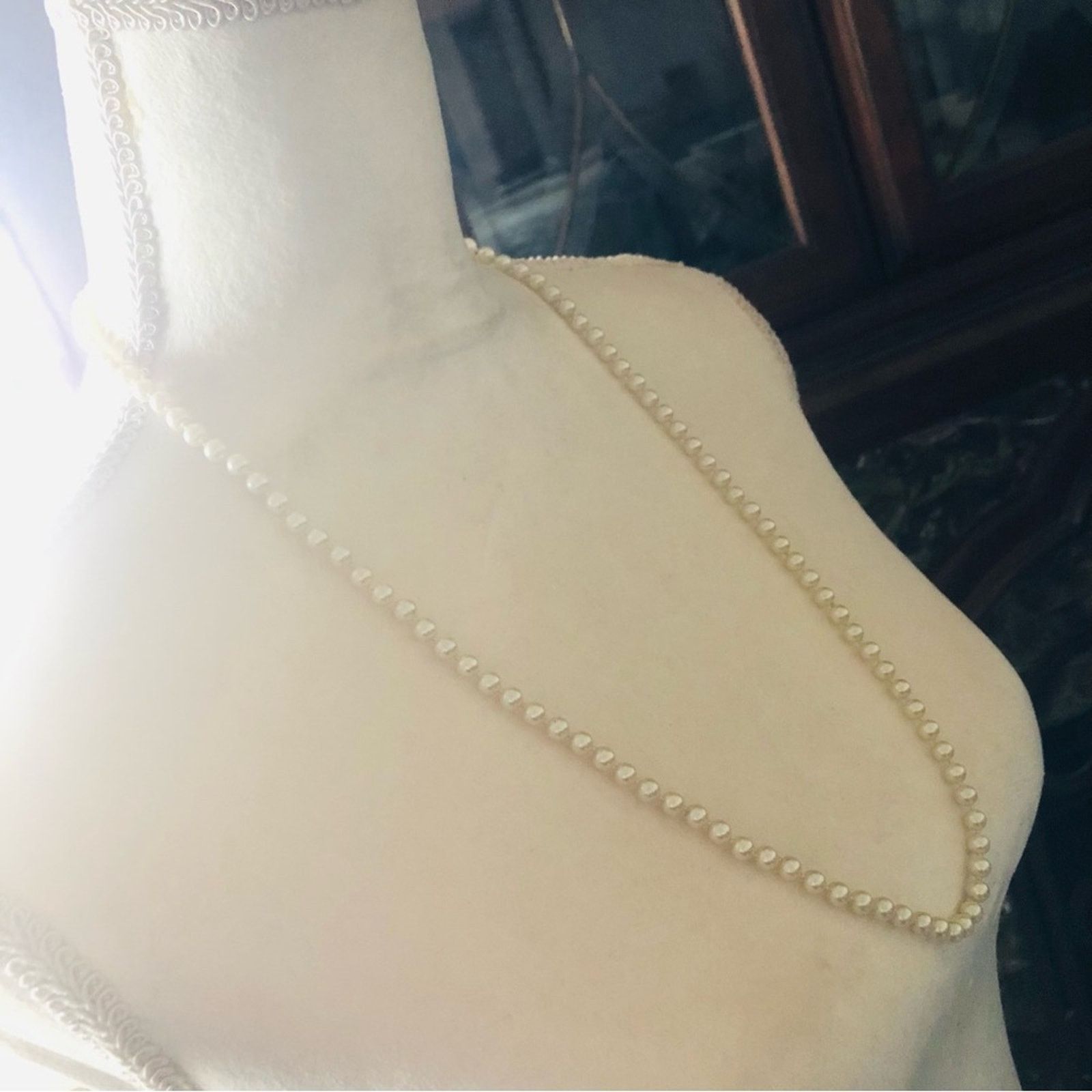 Vintage Vintage Marvella hand knotted cream glass pearl necklace Size ONE SIZE - 4 Thumbnail