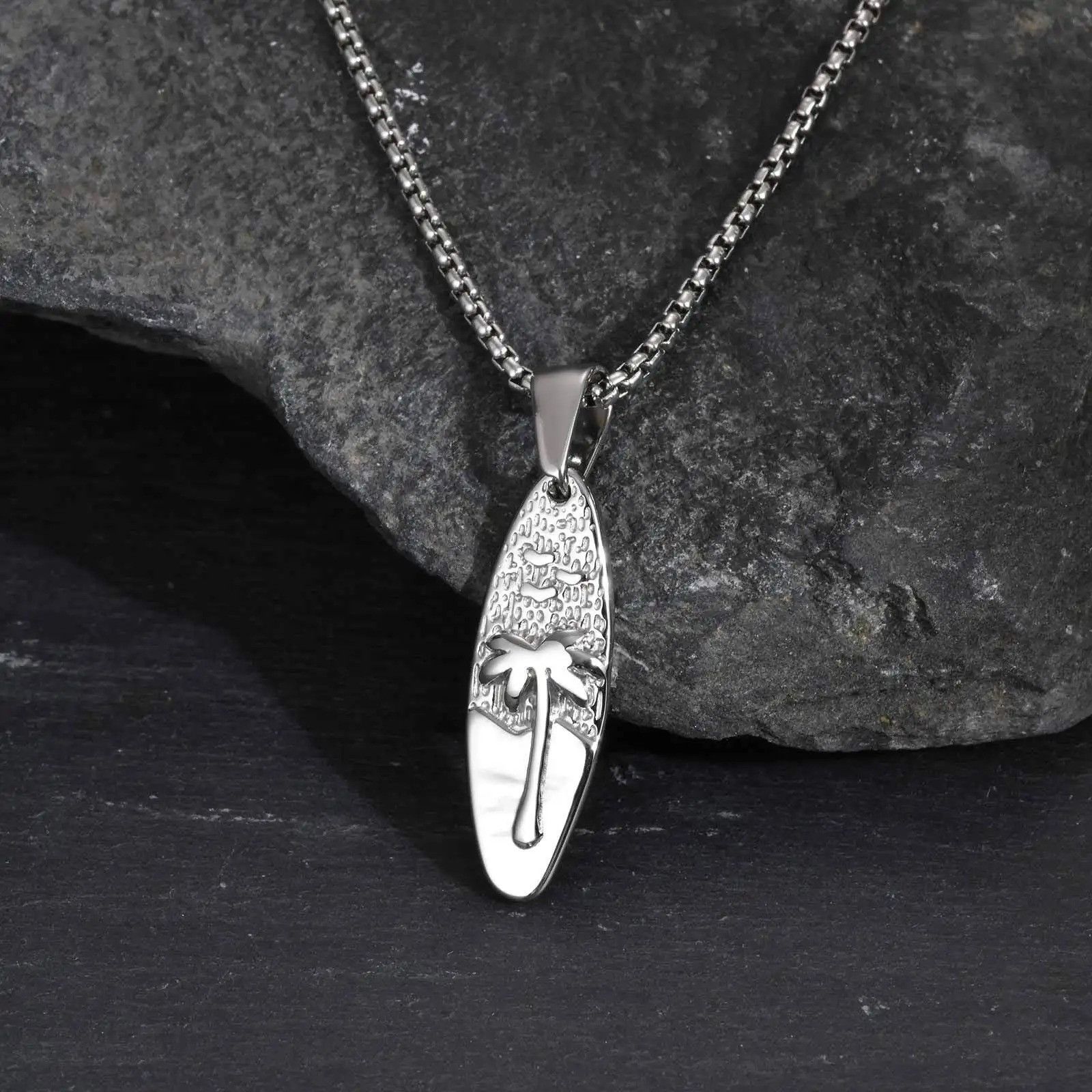 Jewelry Coconut Tree Necklace Size ONE SIZE - 1 Thumbnail