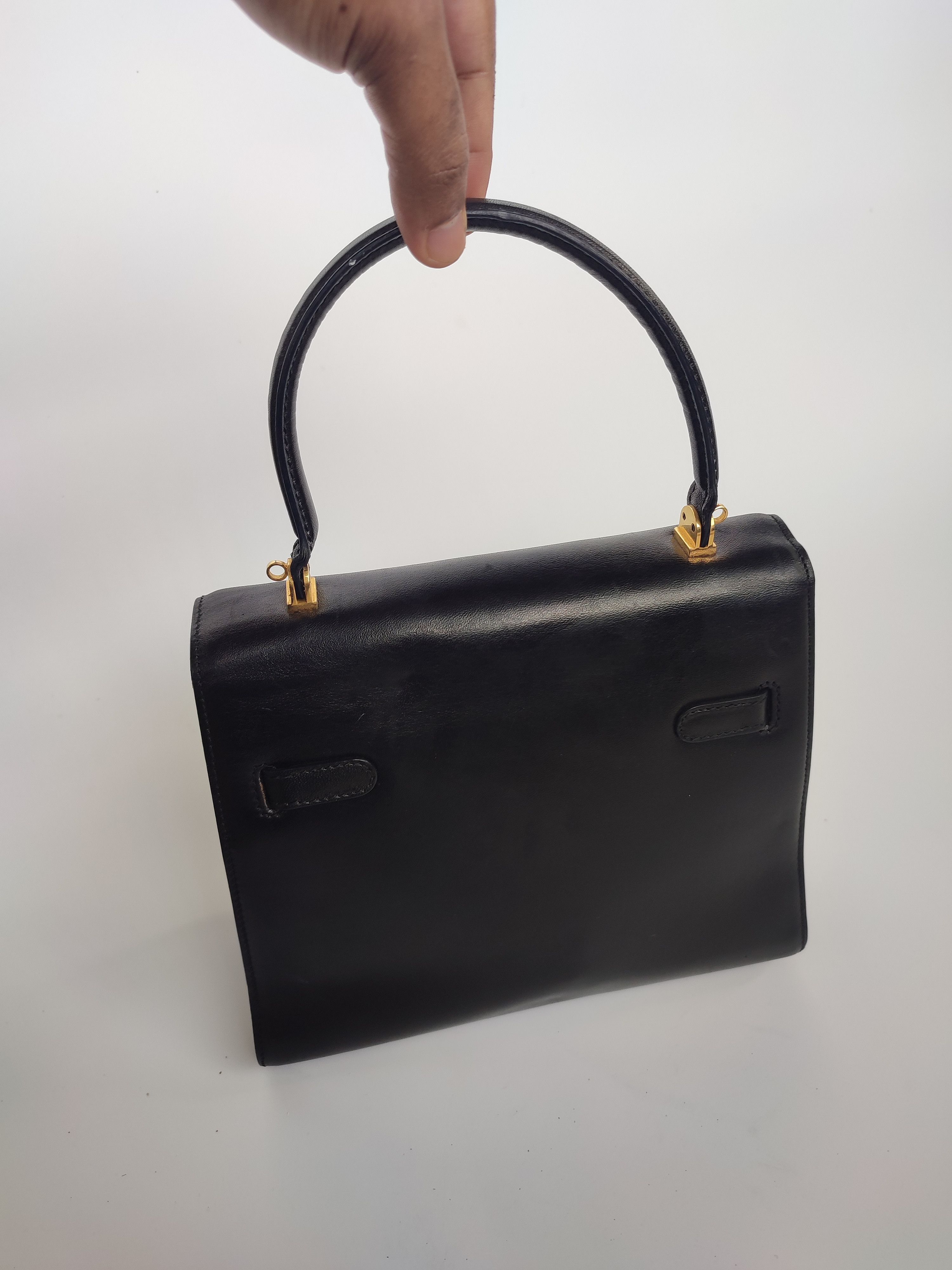 Bally AUTHENTIC BALLY VINTAGE LEATHER HANDBAG Size ONE SIZE - 9 Thumbnail