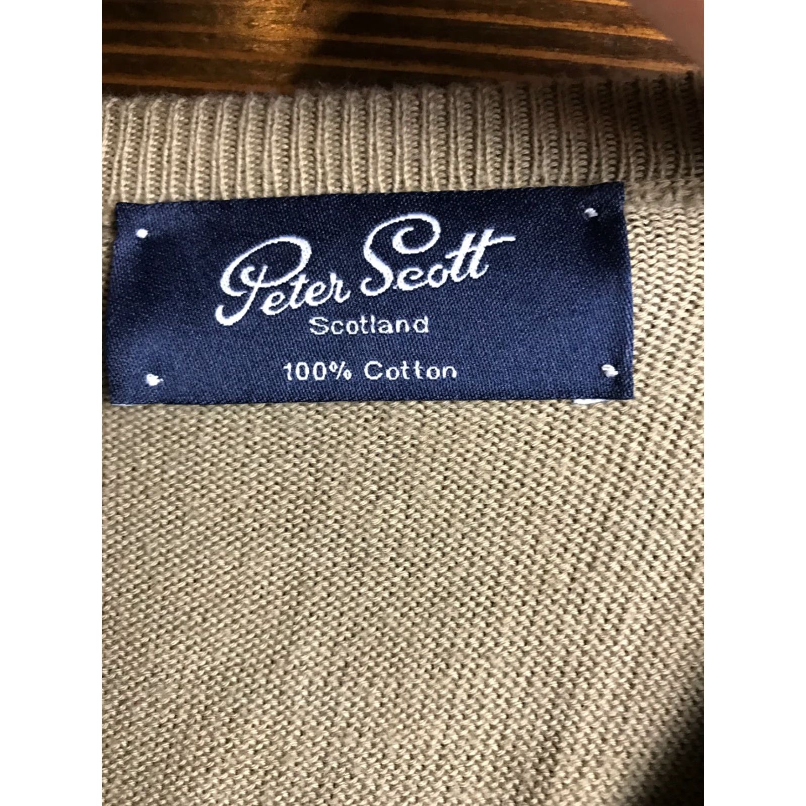 Vintage VINTAGE Peter Scott Sweater Men Solid Tan V-Neck Ribbed Edges Long Sleeve Size 46 Mens Regular Pullover Size US XXL / EU 58 / 5 - 3 Thumbnail