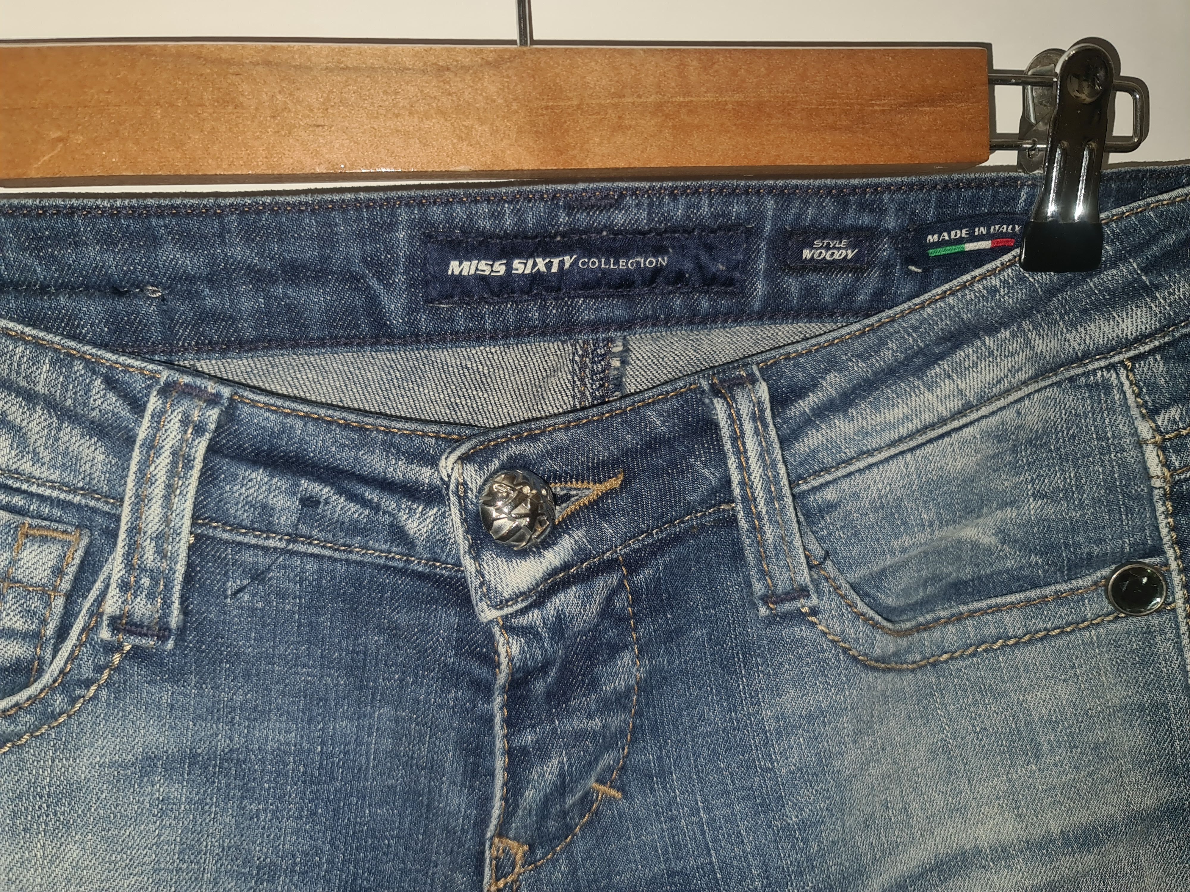 Miss Sixty Vintage Miss Sixty Bootcut Jeans Low Rise Dark Wash Denim Size 28" / US 6 / IT 42 - 6 Thumbnail