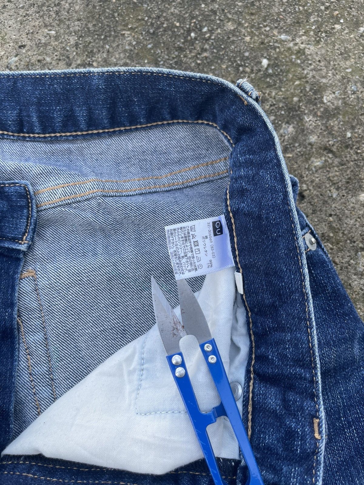 Japanese Brand × Jean 🔥 Japanese Brands Gu Jeans Distressed Denim W29🔥 Size US 29 - 8 Thumbnail