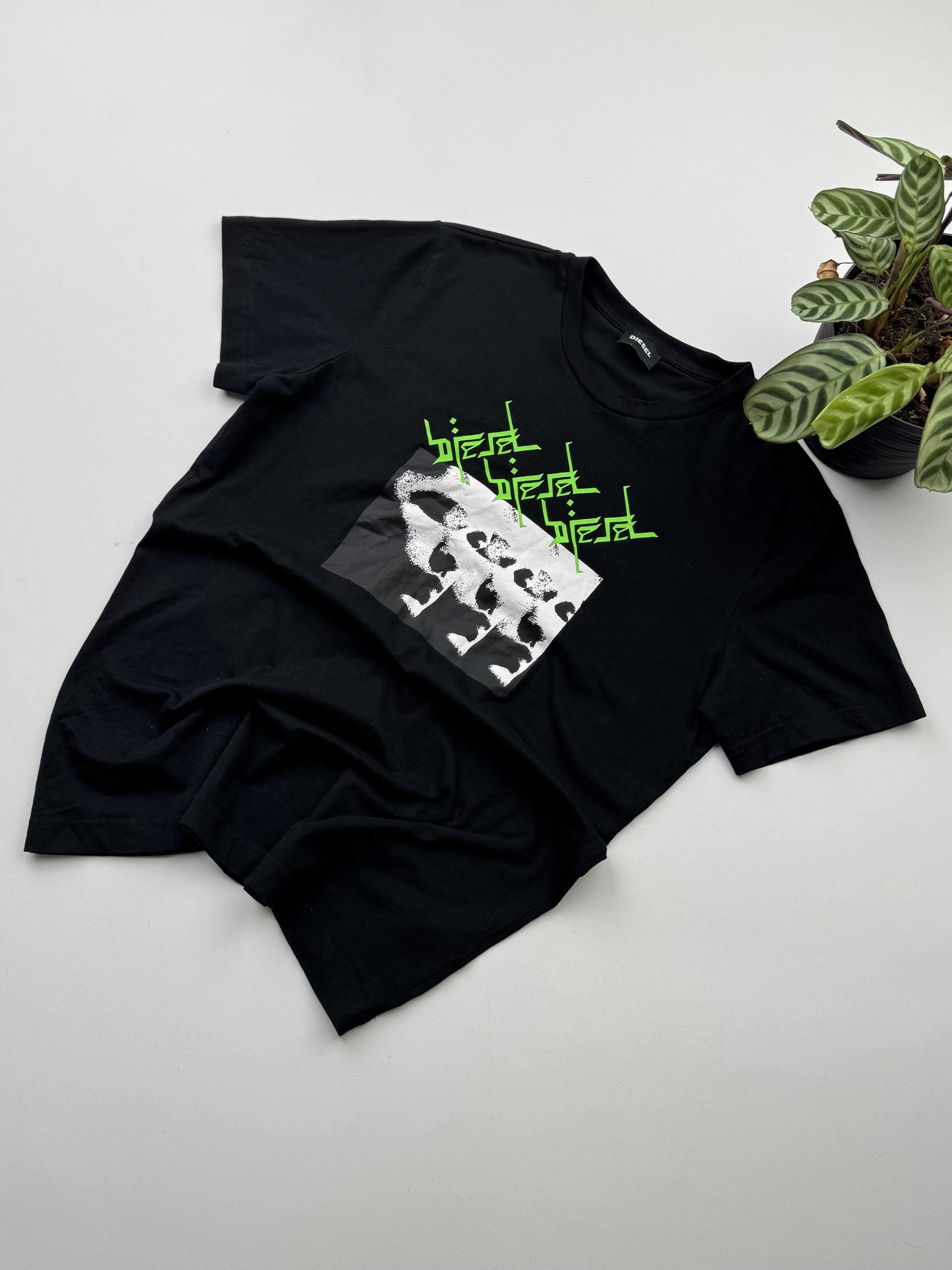 Diesel Diesel T-Shirt (145) Size US M / EU 48-50 / 2 - 1 Thumbnail