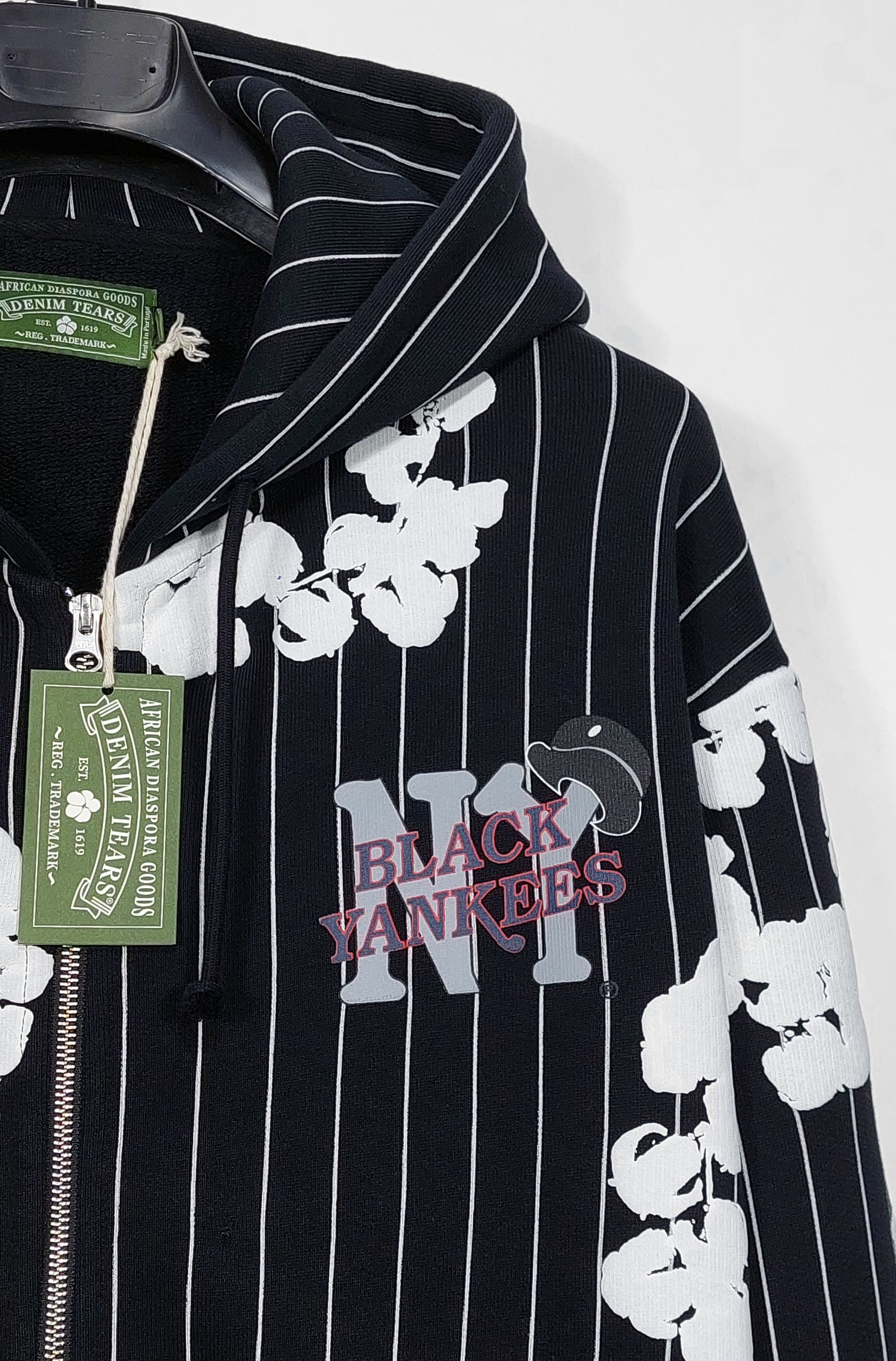 DENIM TEARS NY yankees stripe zip hoodie - black S Size US S / EU 44-46 / 1 - 9 Thumbnail