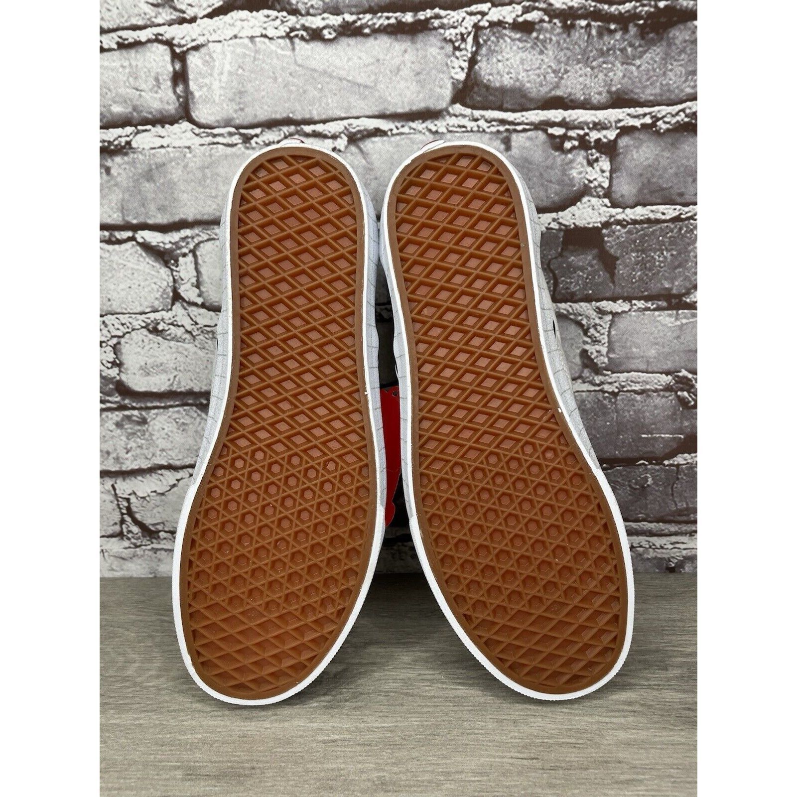 Vans Vans Classic Checkerboard Day White Canvas Sneakers Shoes Me Size US 10 / EU 43 - 11 Thumbnail
